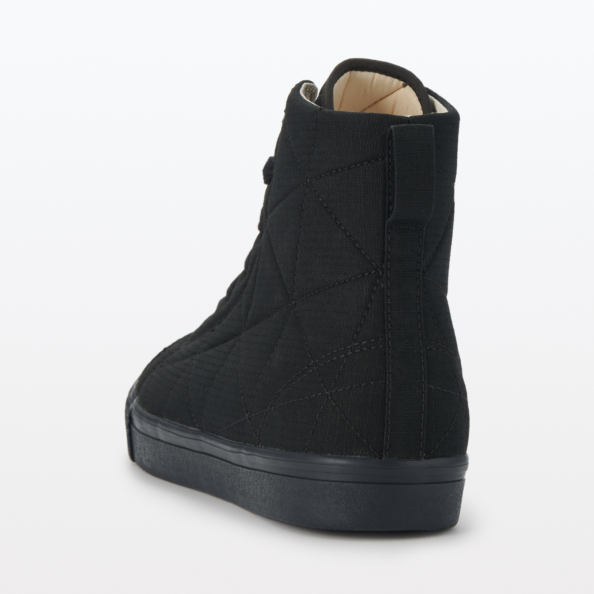 紳士　疲れにくい　撥水中わたハイカットスニーカー