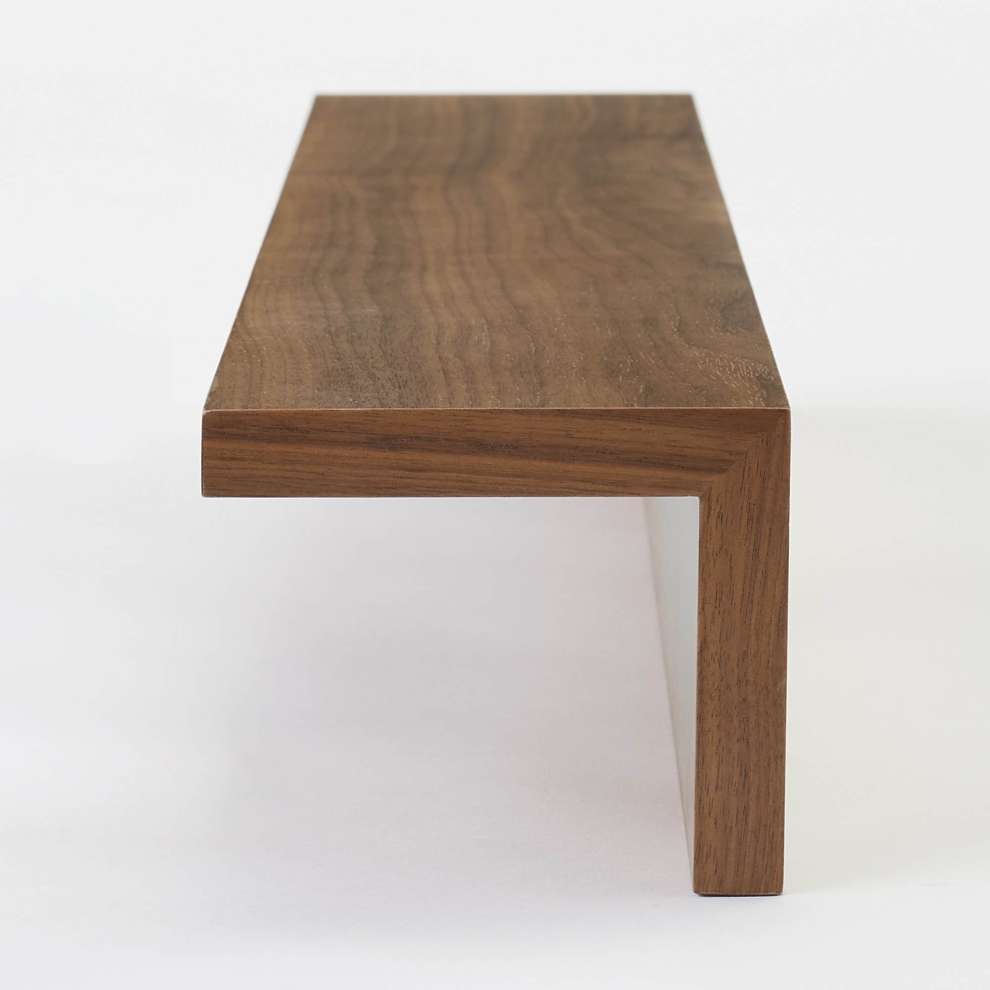 壁に付けられる家具棚／８８ｃｍ