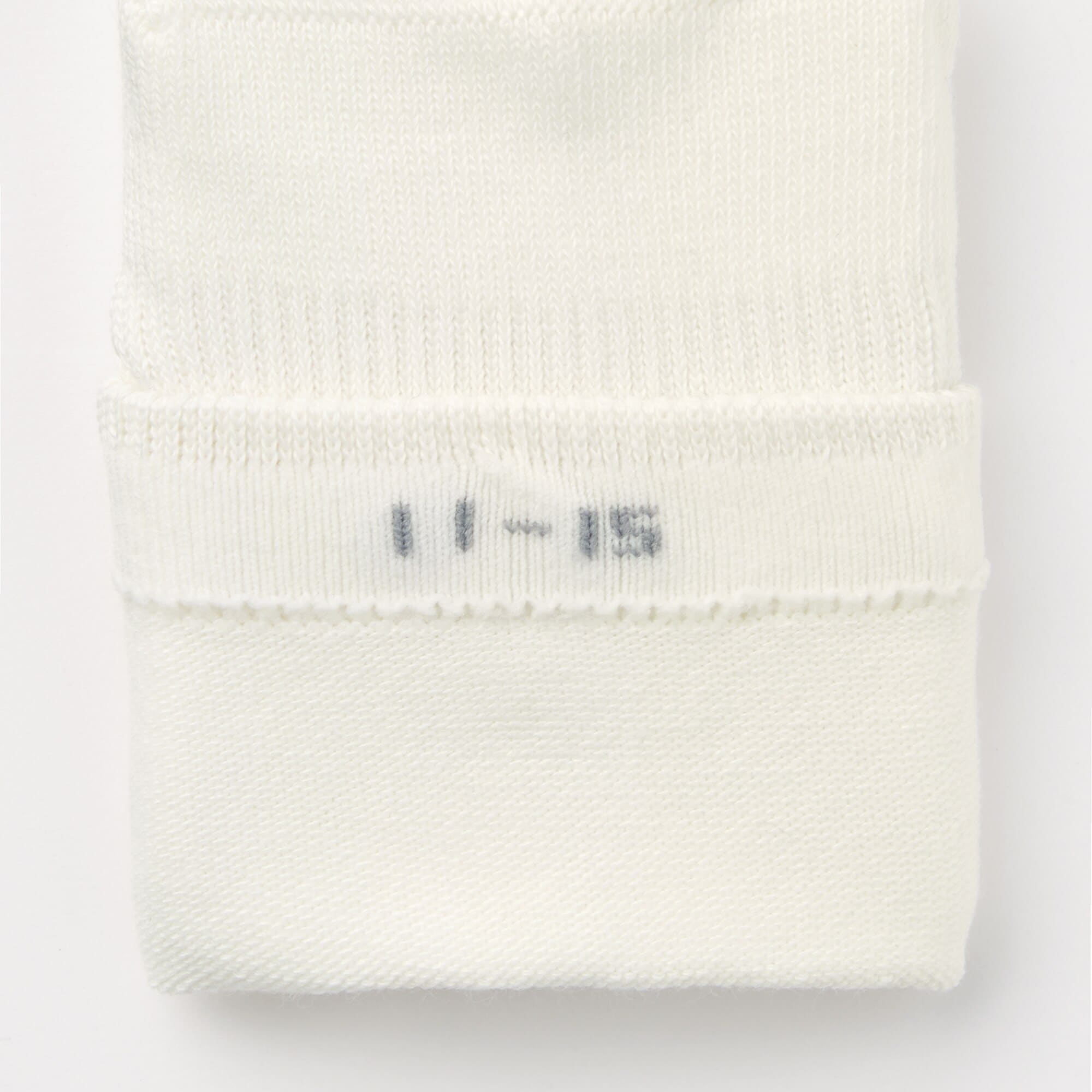 ベビー　足なり直角　靴下（数量限定）