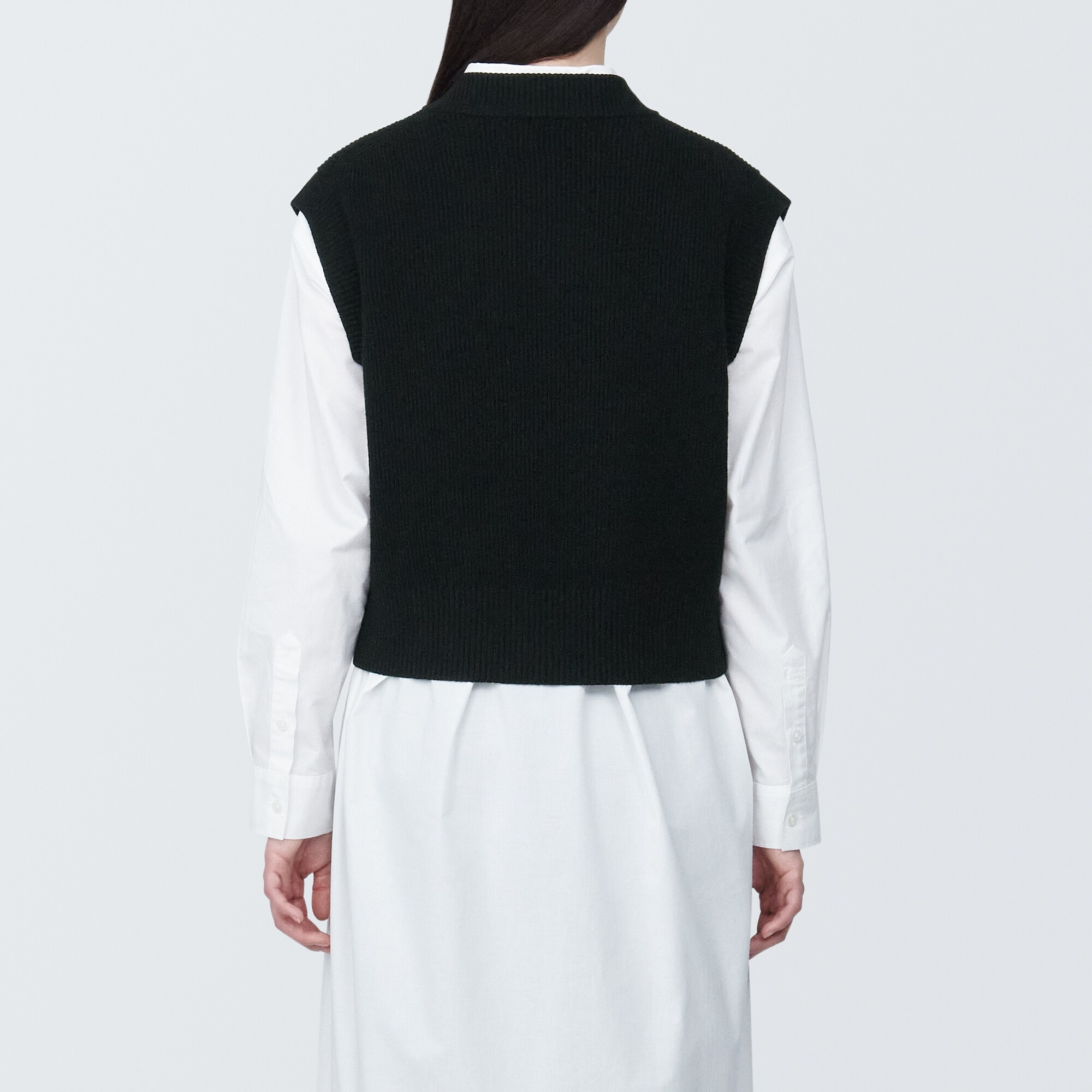 婦人　洗える畦編みショート丈Ｖネックベスト