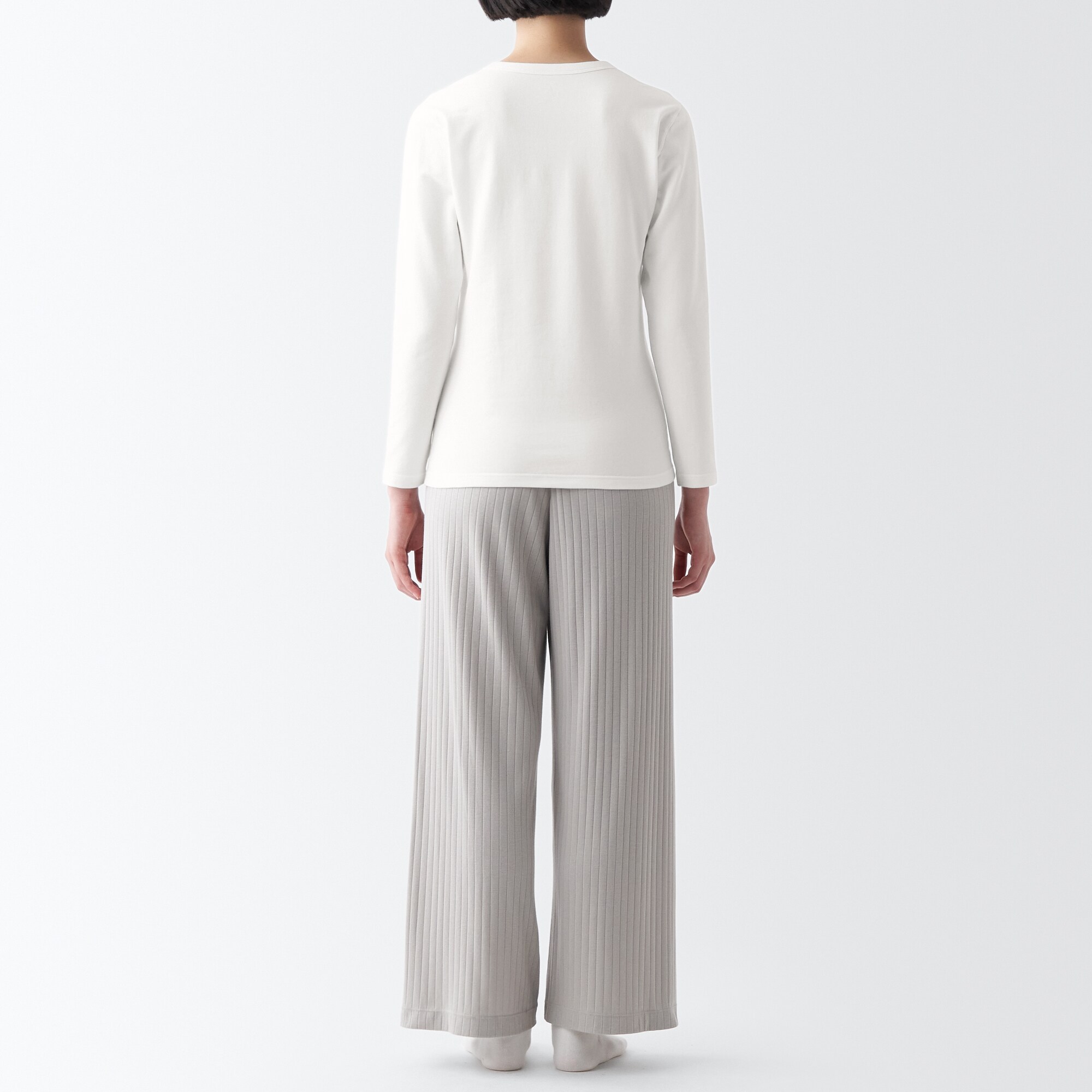 あったか綿　厚手　クルーネック長袖Ｔシャツ