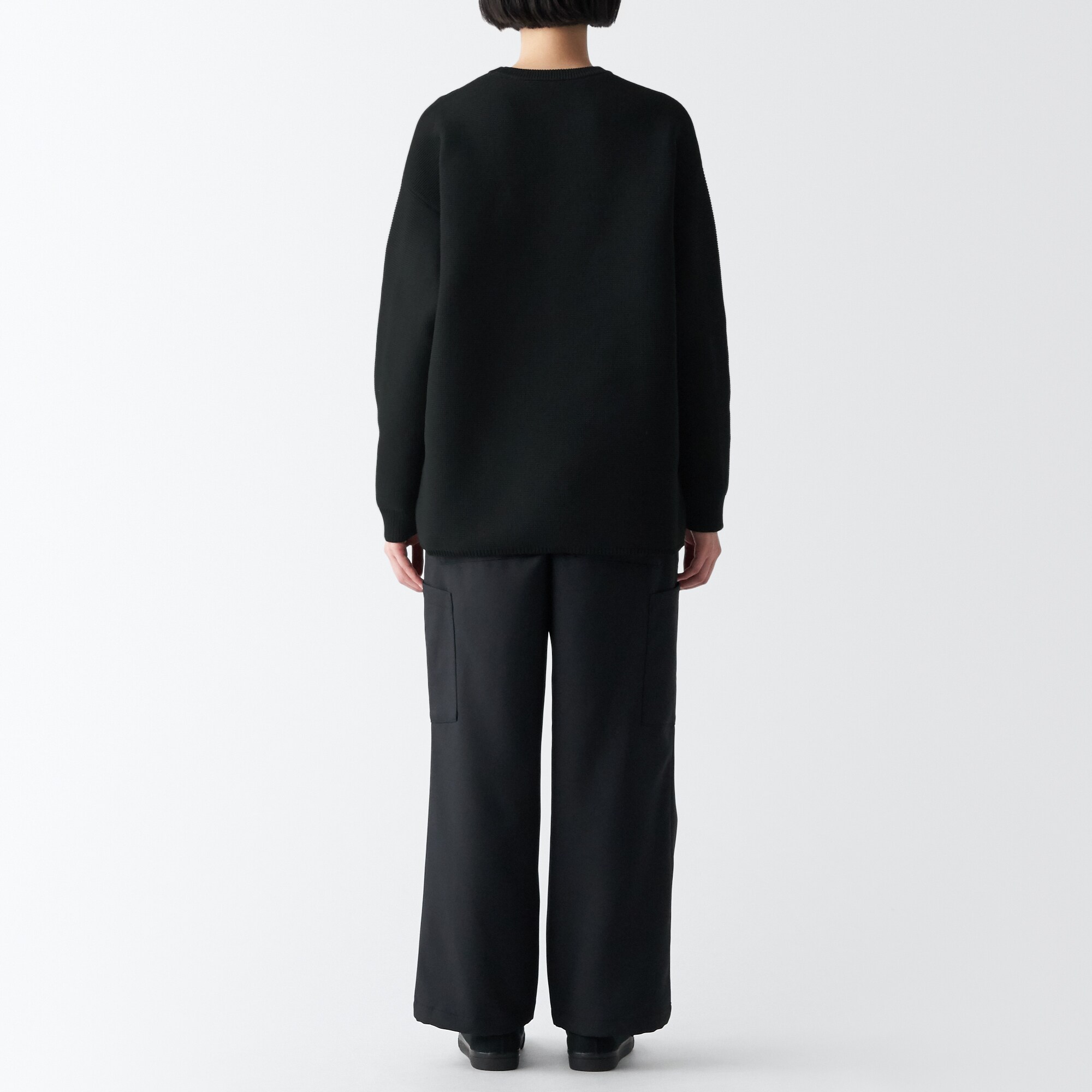 あたたかくて洗えるクルーネックセーター