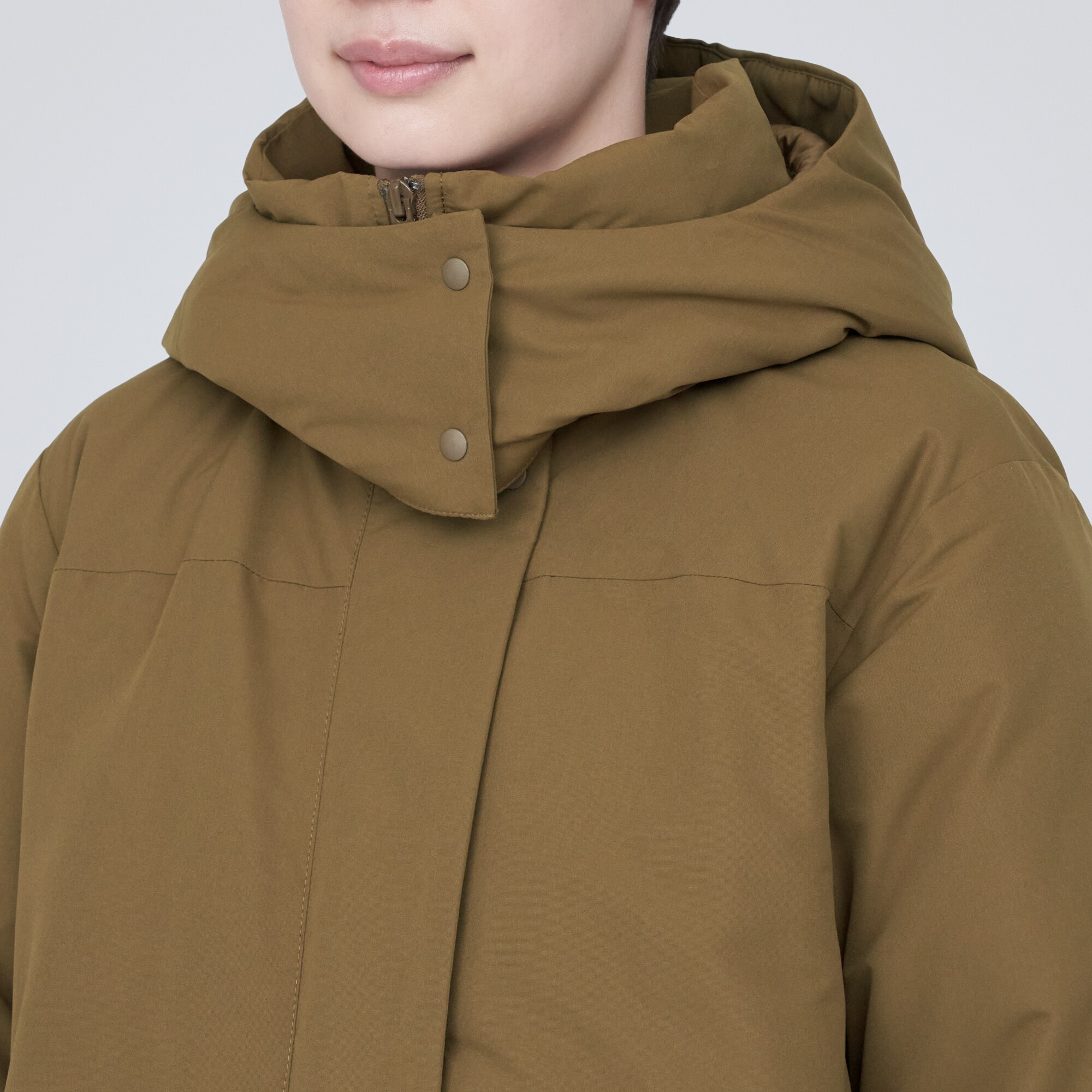 撥水フード付きダウンコート