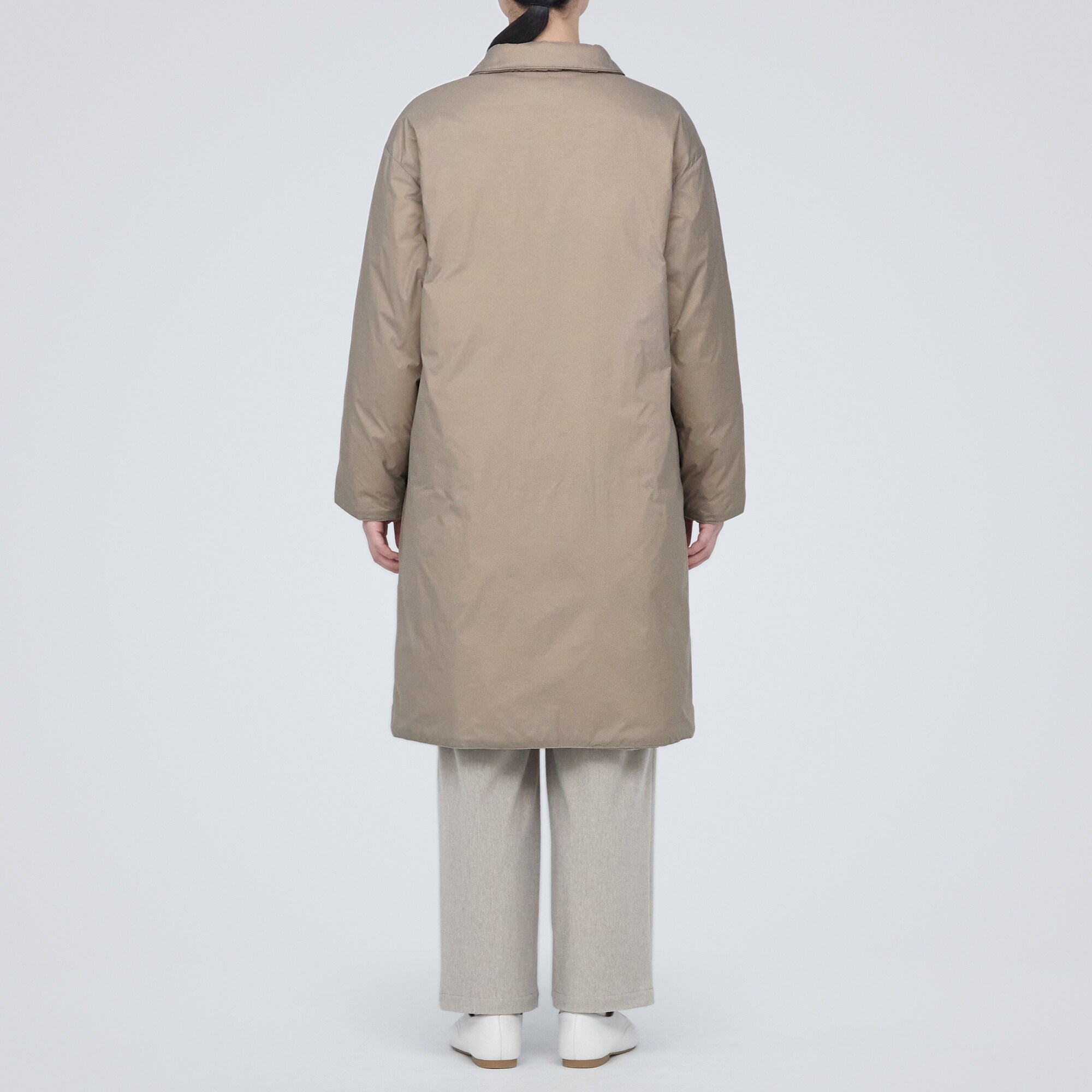 軽量ダウンステンカラーコート（帯電防止裏地）