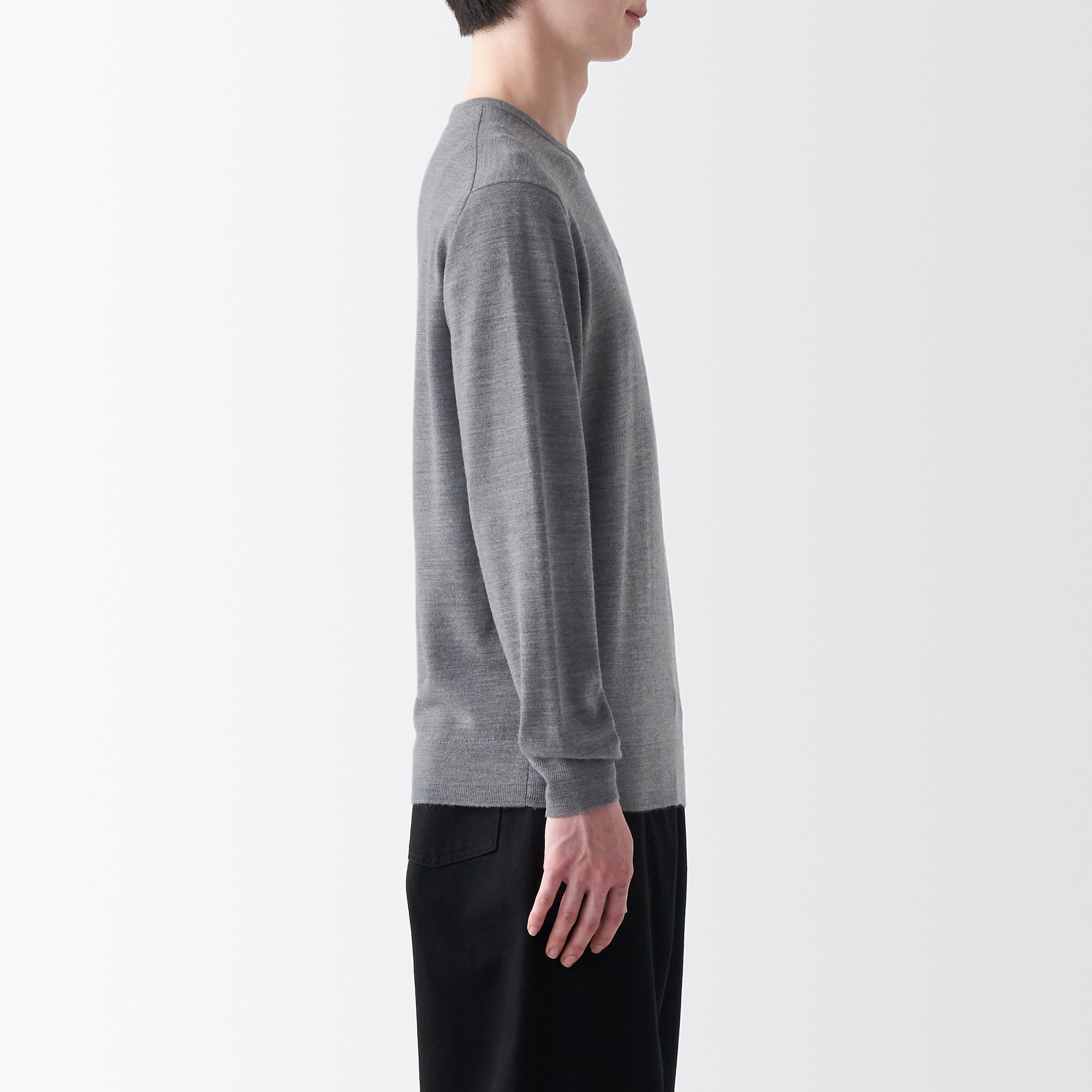 洗えるウールハイゲージクルーネックセーター