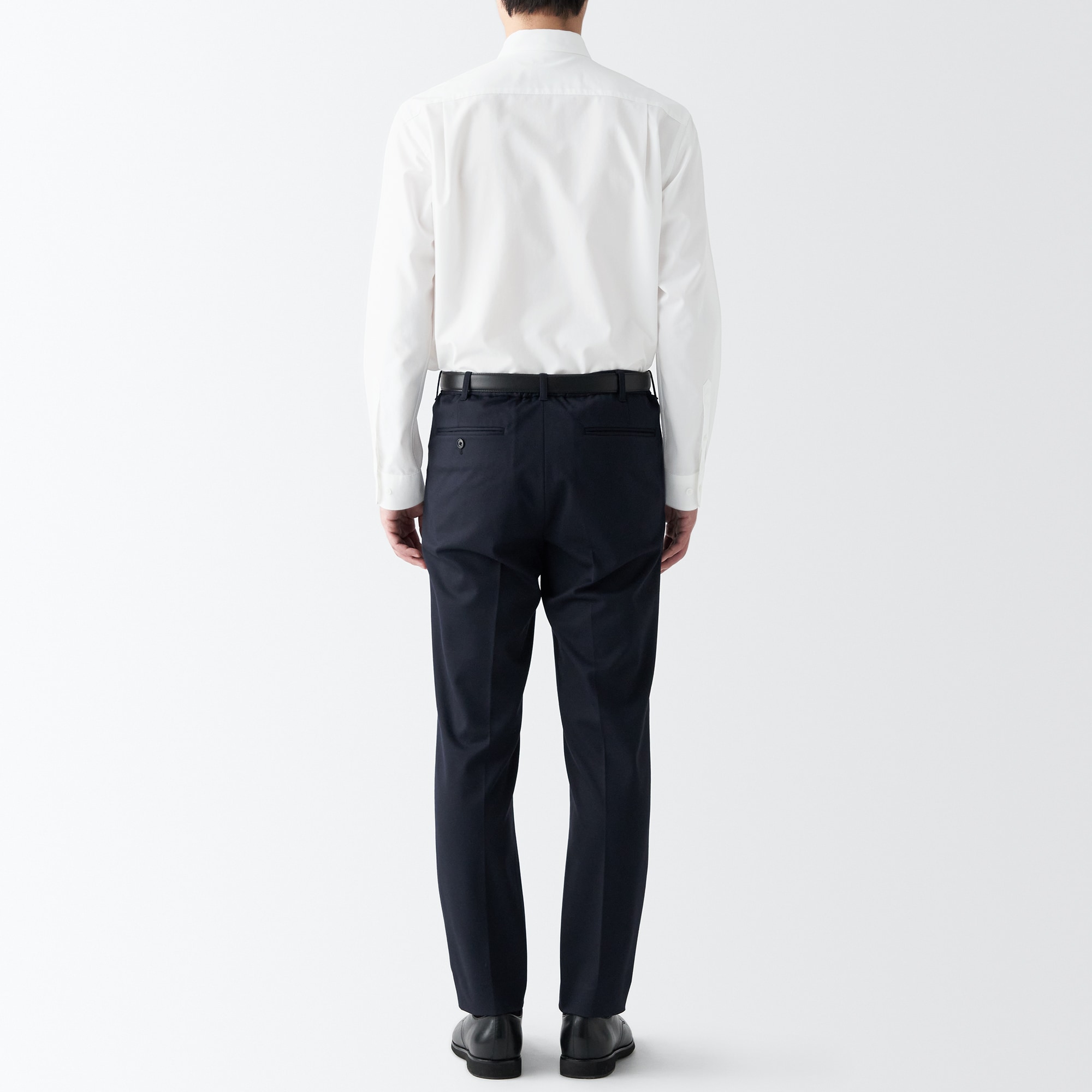 シワになりにくい長袖シャツ（数量限定）