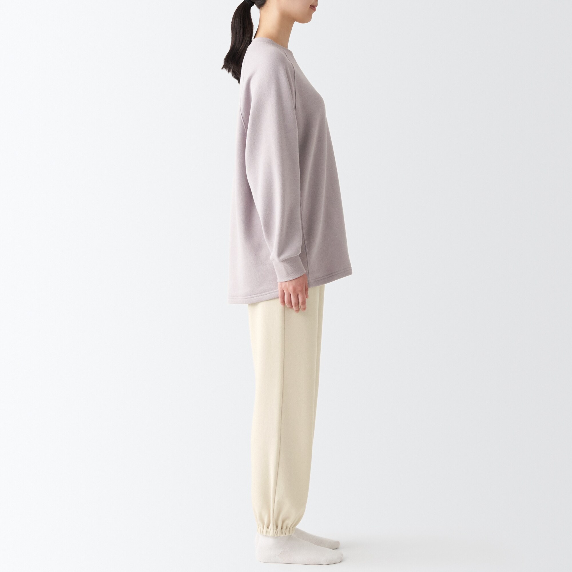 スウェット裾絞りパンツ