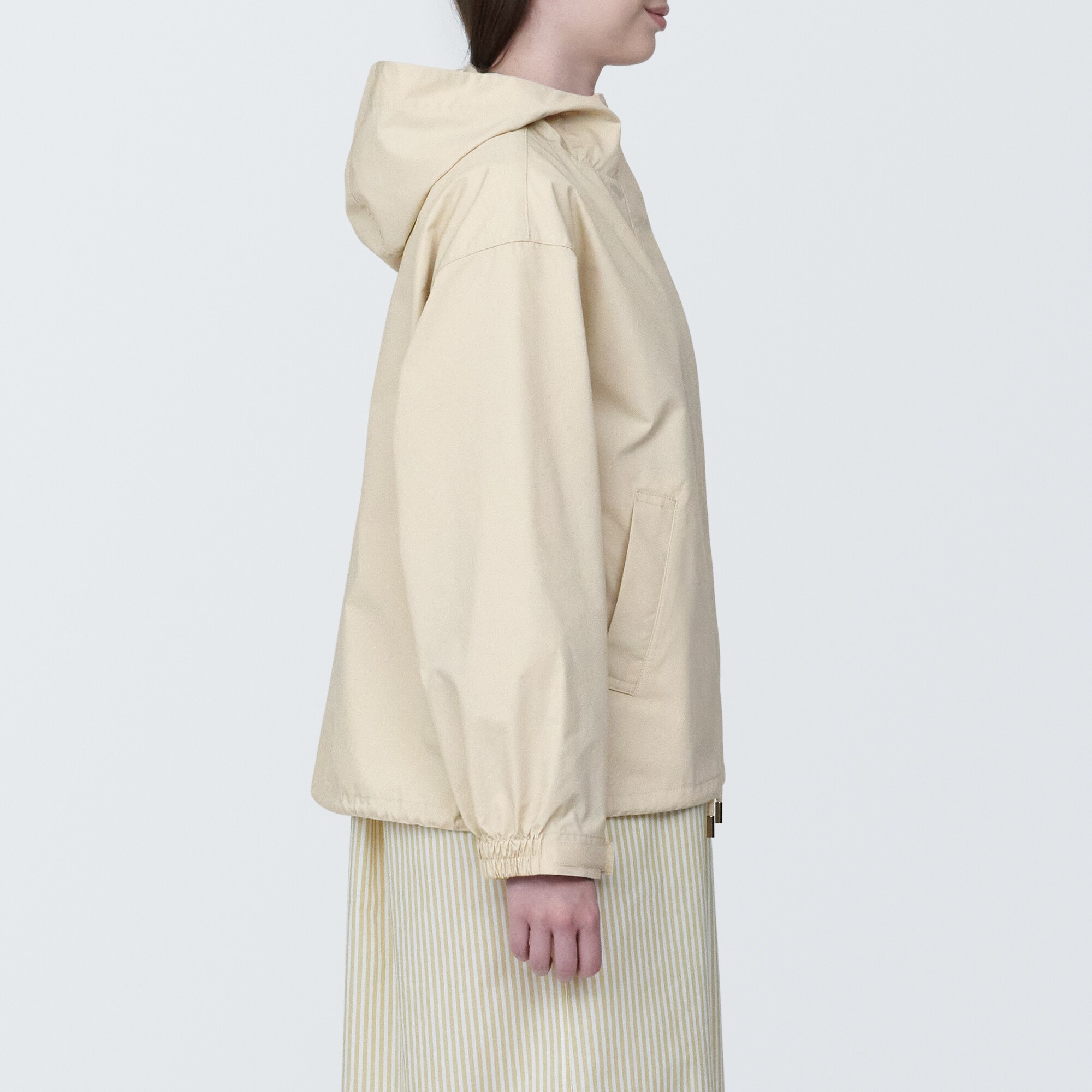 婦人　撥水フードジャケット