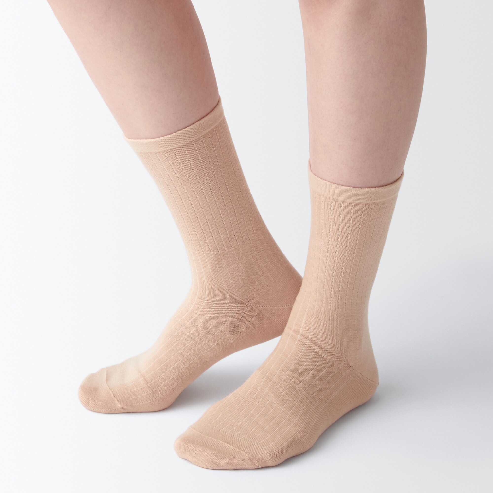 足なり直角　履き口やわらか　組み合わせられる　ウール混靴下（数量限定）