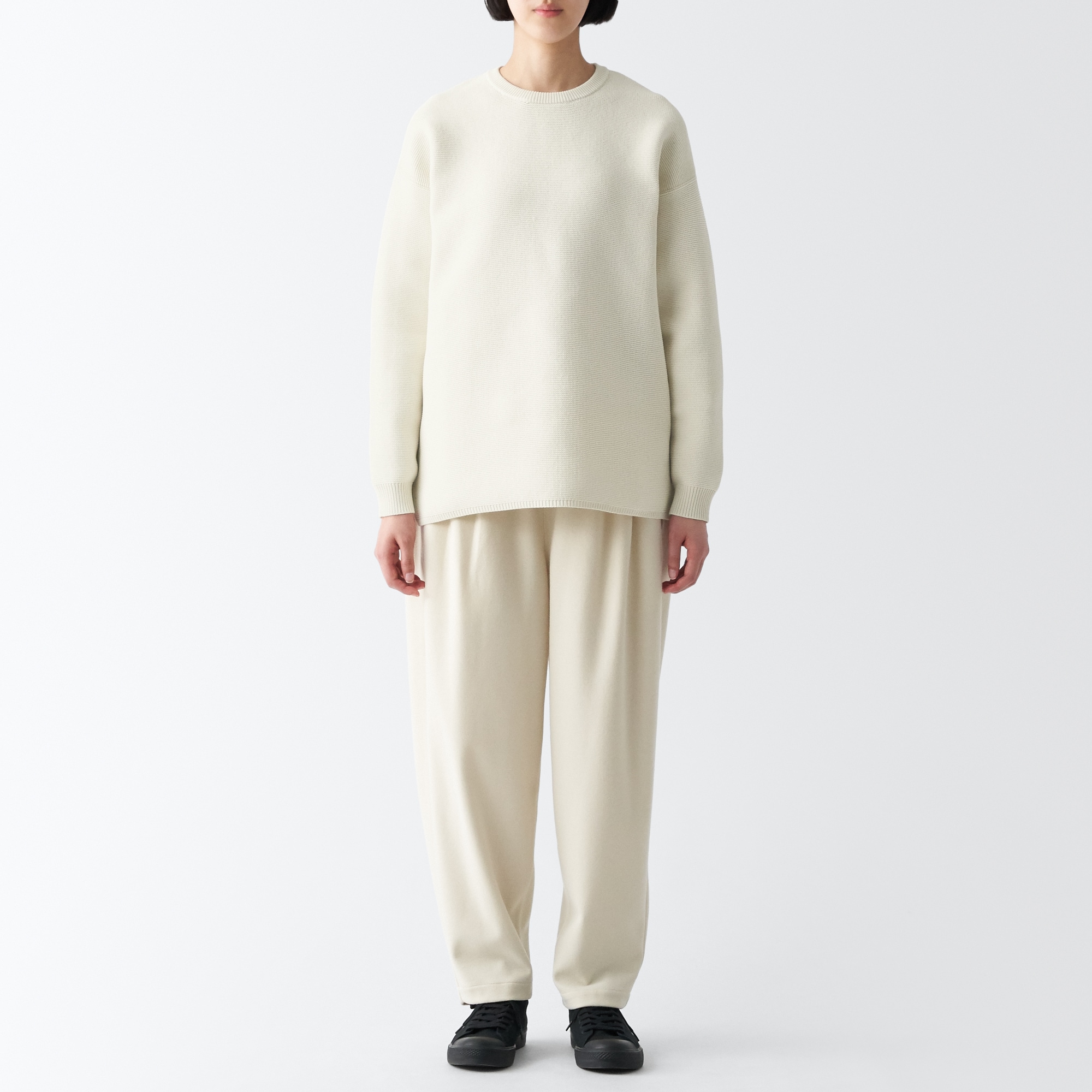 あたたかくて洗えるクルーネックセーター