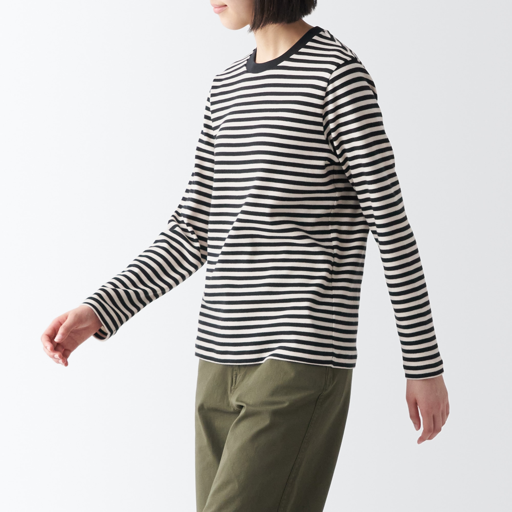 婦人　スムース編みクルーネック長袖Ｔシャツ