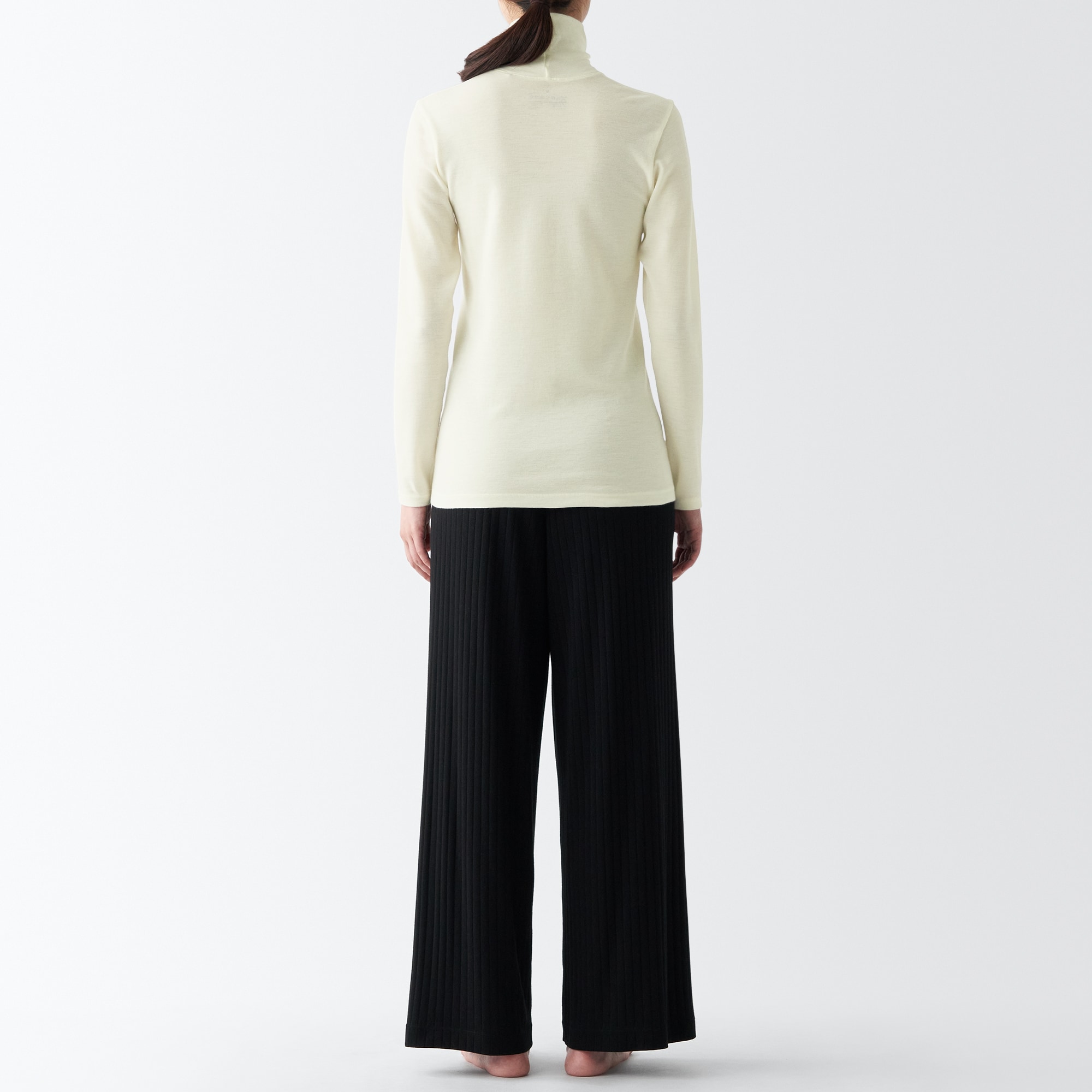 ウールタートルネック長袖Ｔシャツ