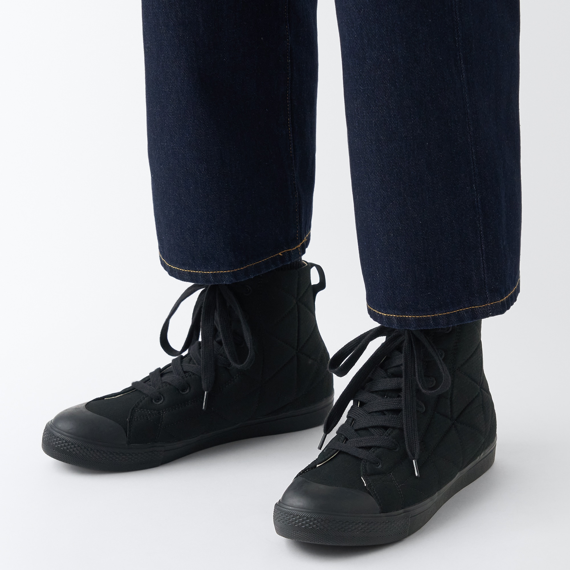 紳士　疲れにくい　撥水中わたハイカットスニーカー