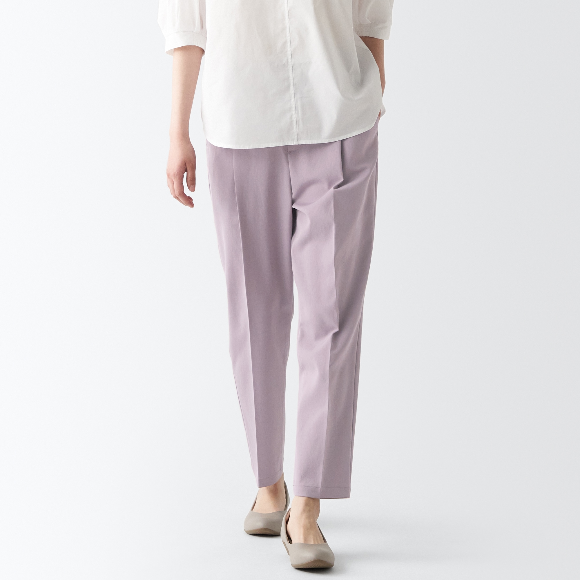 再生ポリエステルテーパードパンツ