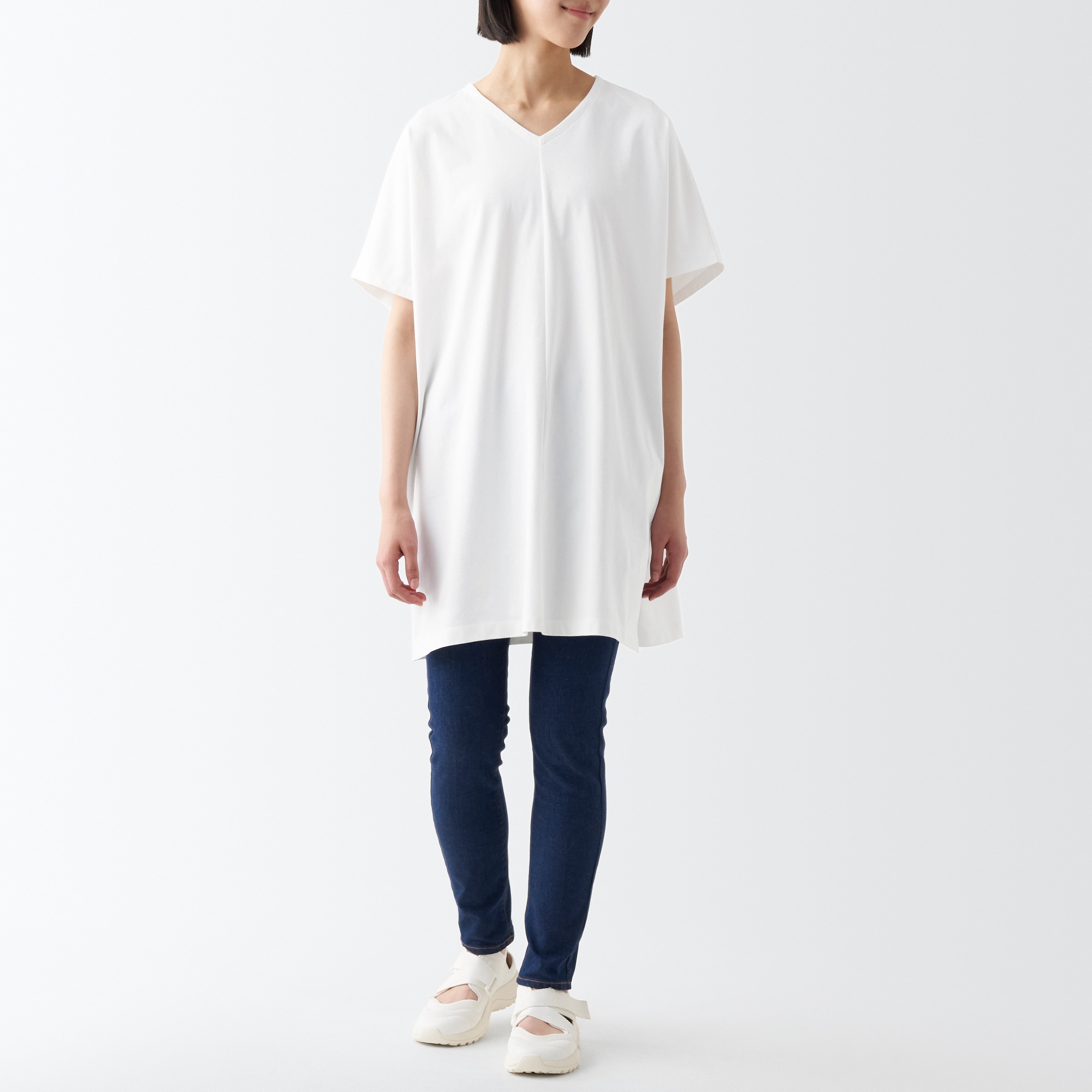 涼感ＵＶカットＶネックチュニック