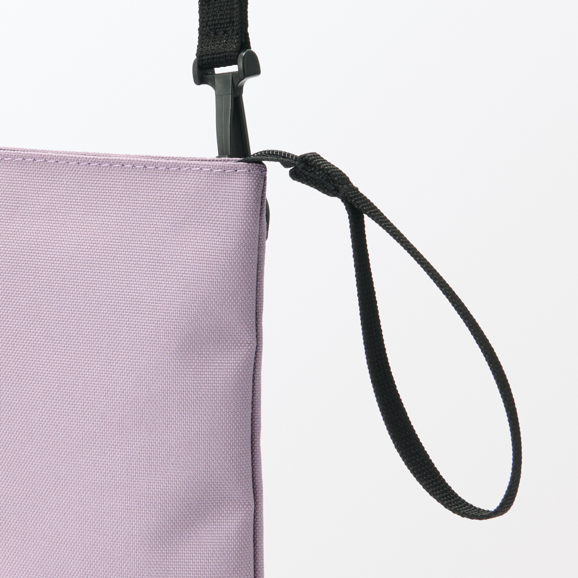 ポーチとしても使える　撥水ミニサコッシュ