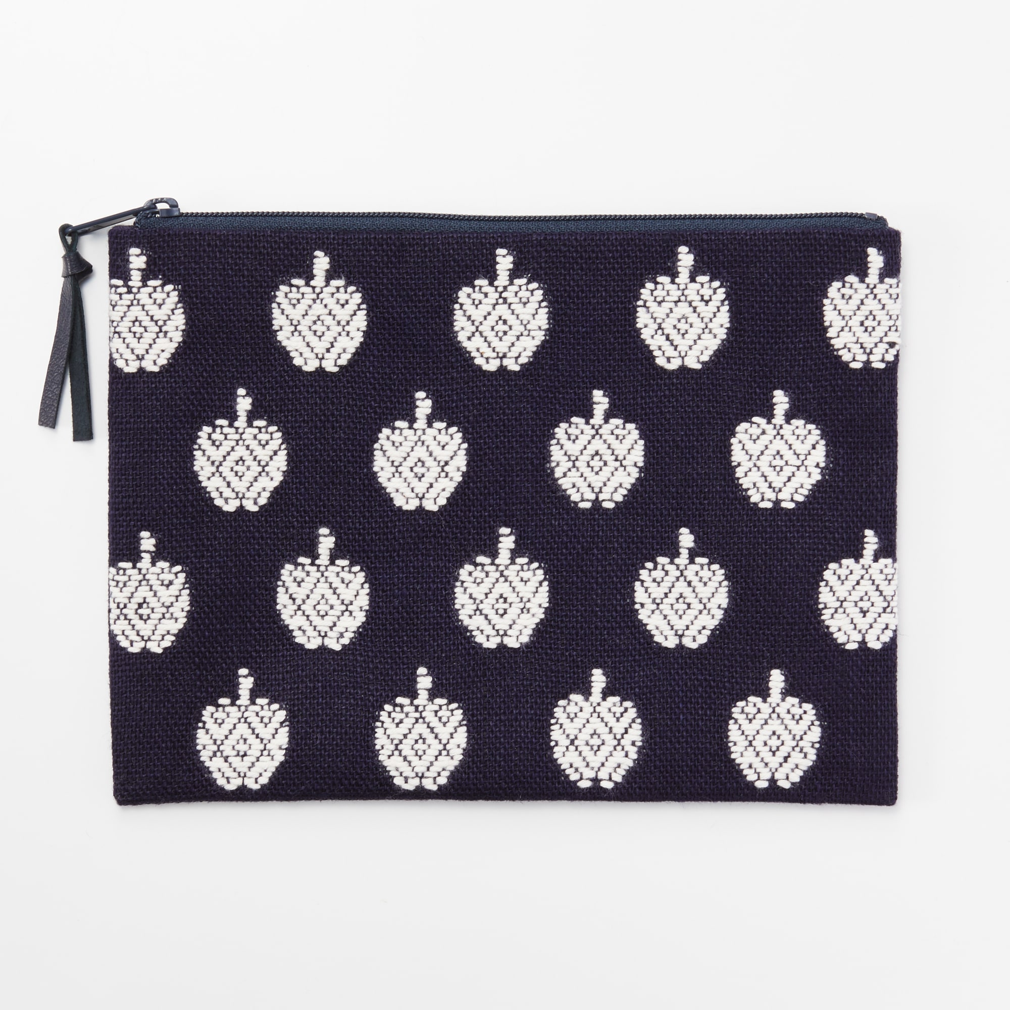 こぎん刺し　りんごポーチ　Ａ