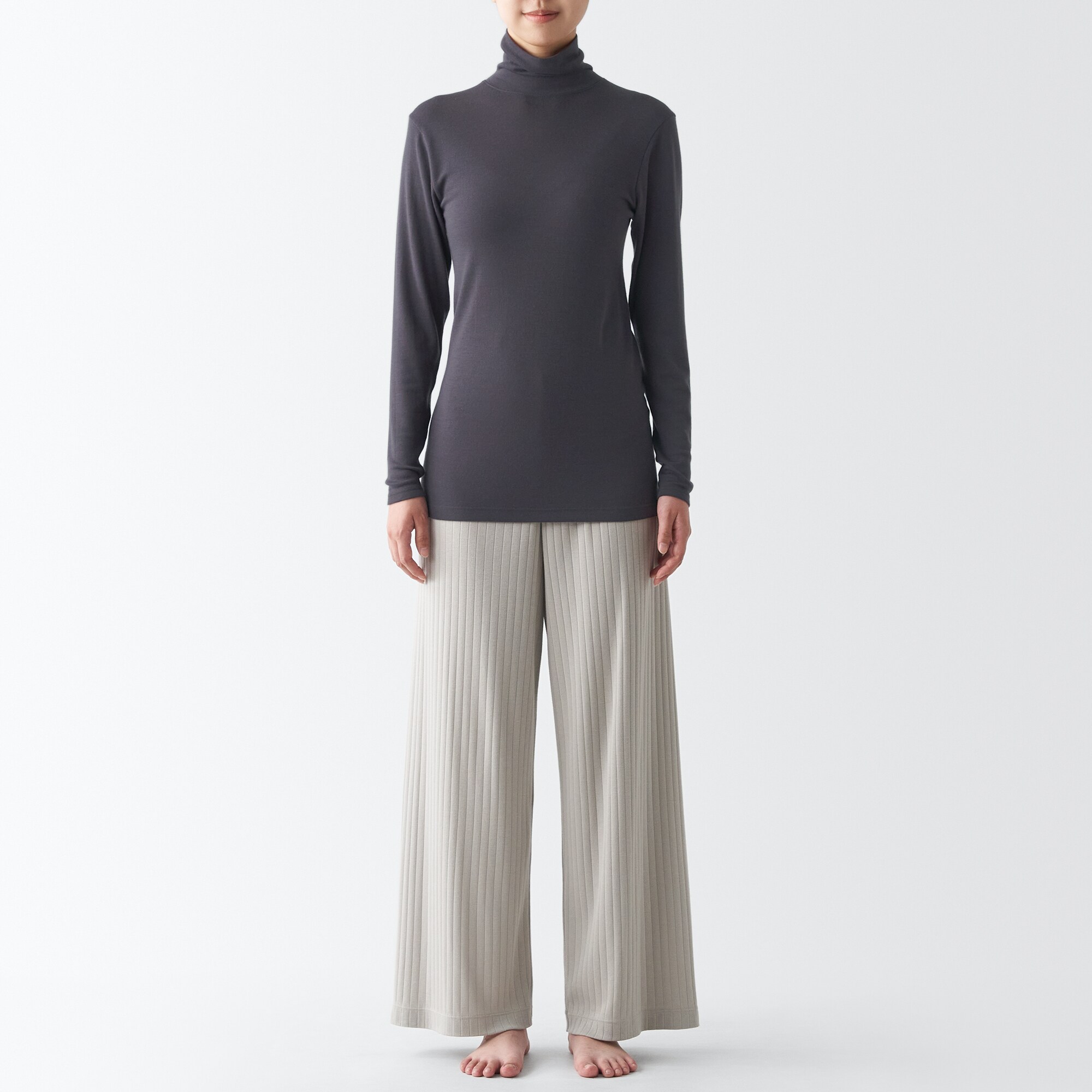 ウールタートルネック長袖Ｔシャツ