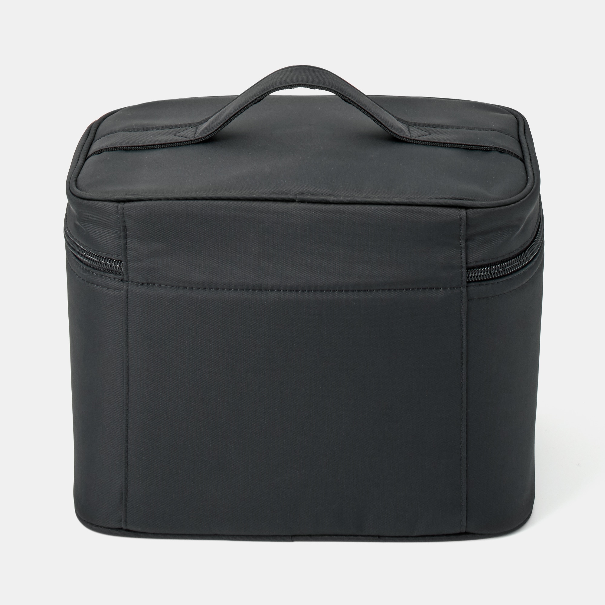 ナイロンメイクボックス／Ｍ