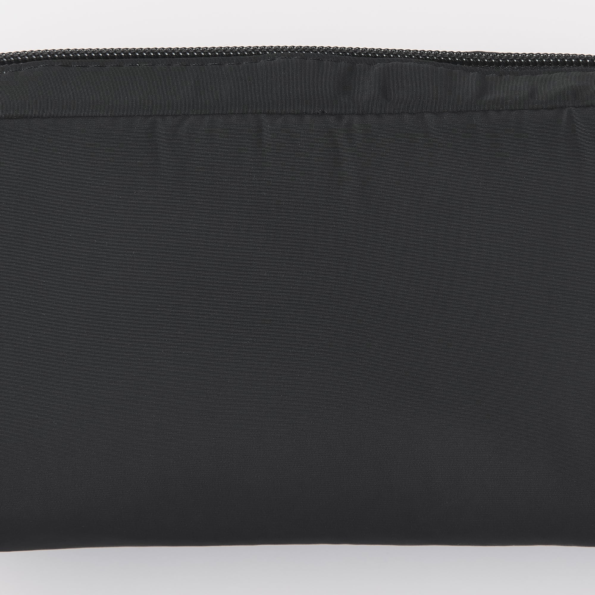 ポリエステルガジェットポーチ　約幅２０×高さ９×マチ６ｃｍ