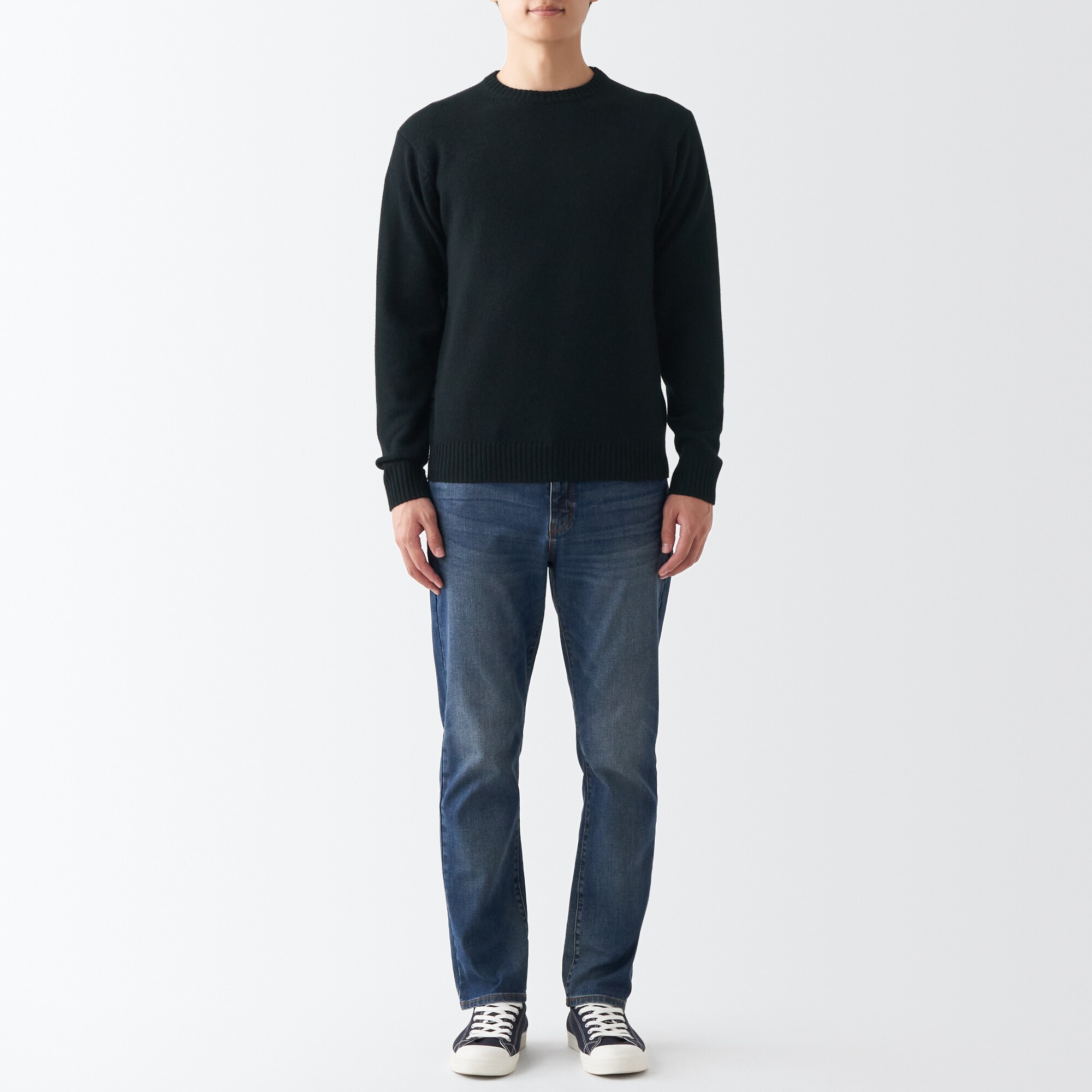 ウールミドルゲージクルーネックセーター