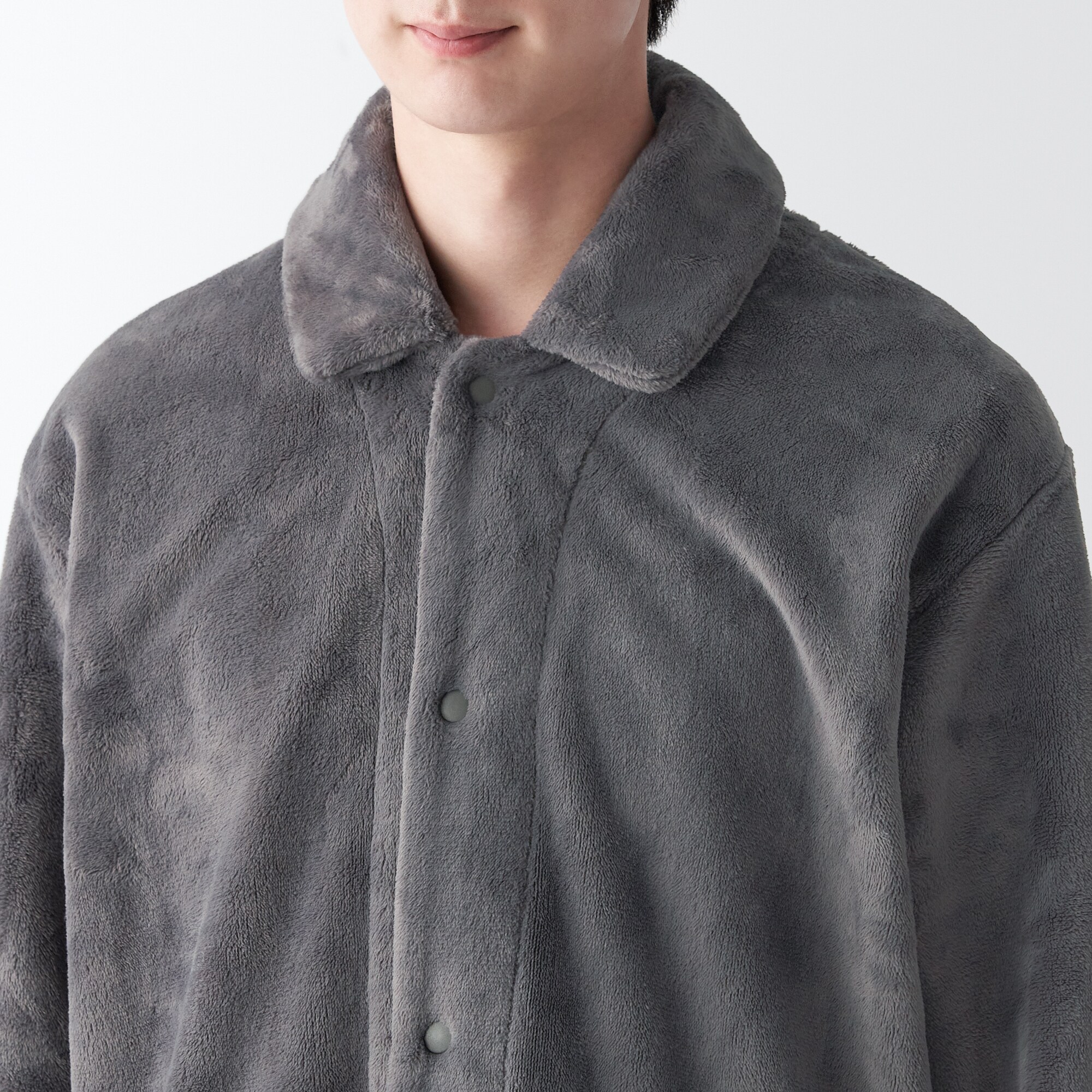 静電気が起きにくい　着る毛布　パジャマ