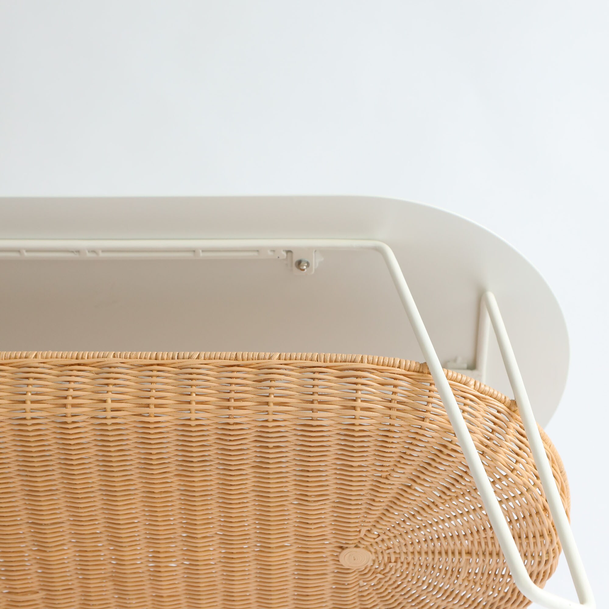 ［ＩＤＥＥ］ＷＡＬＬＡＢＹ　ＬＯＷ　ＴＡＢＬＥ　ＯＶＡＬ　ＷＨＩＴＥ