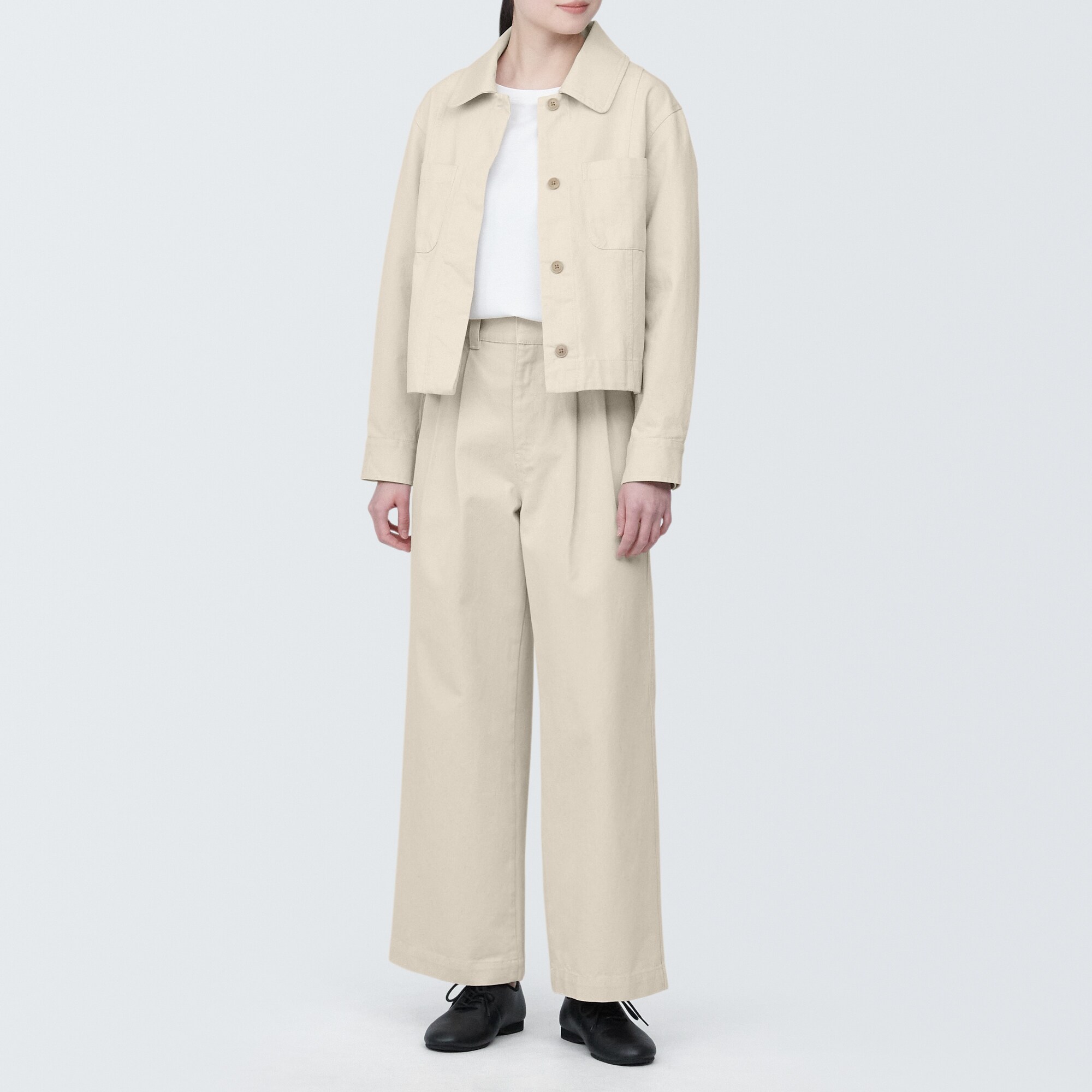 婦人　木の実から作ったカポック混タックワイドパンツ