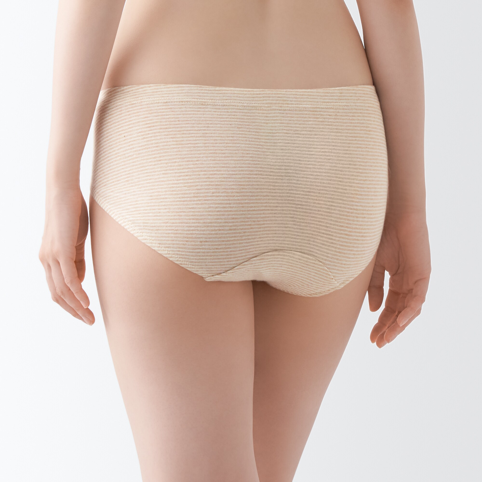 無染色サニタリーショーツ