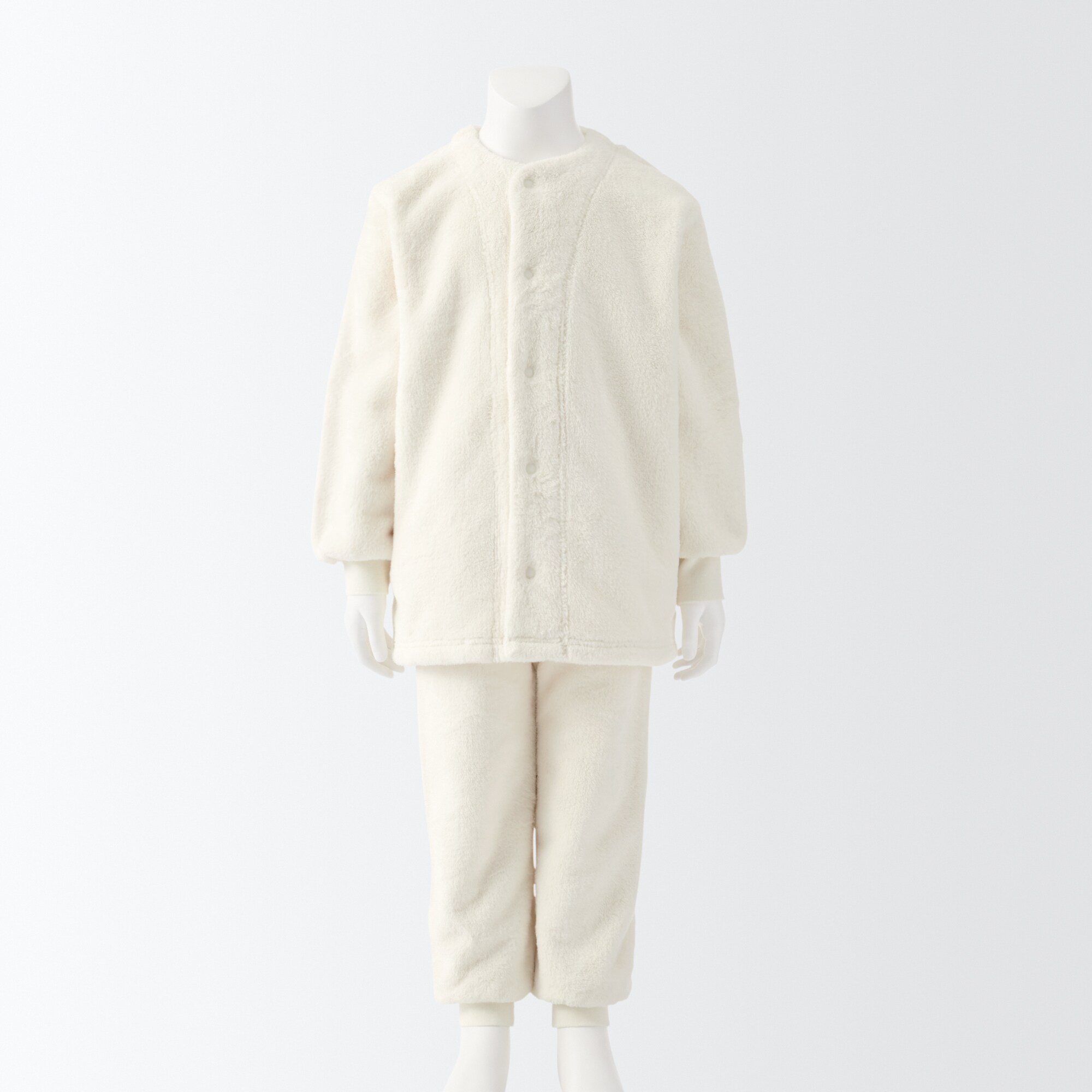 静電気が起きにくい　着る毛布パジャマ（キッズ）