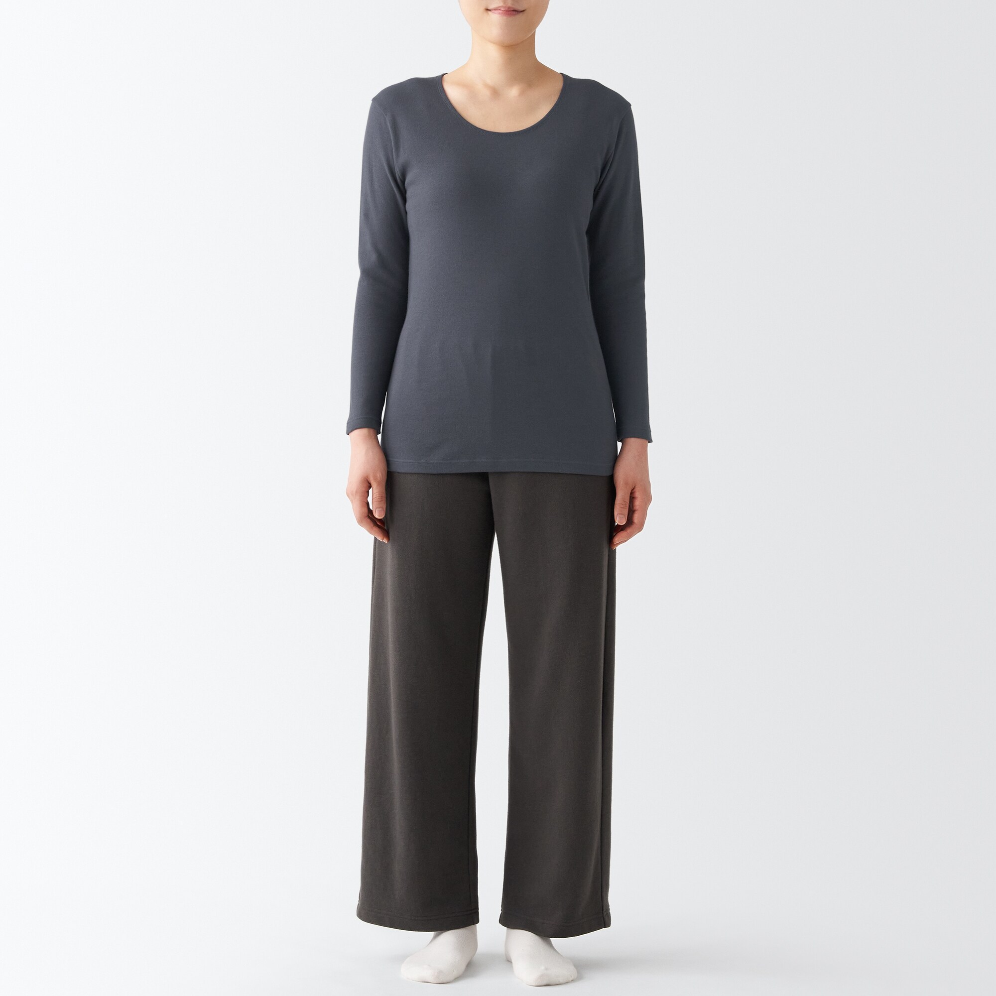 あったか綿　厚手　Ｕネック八分袖Ｔシャツ