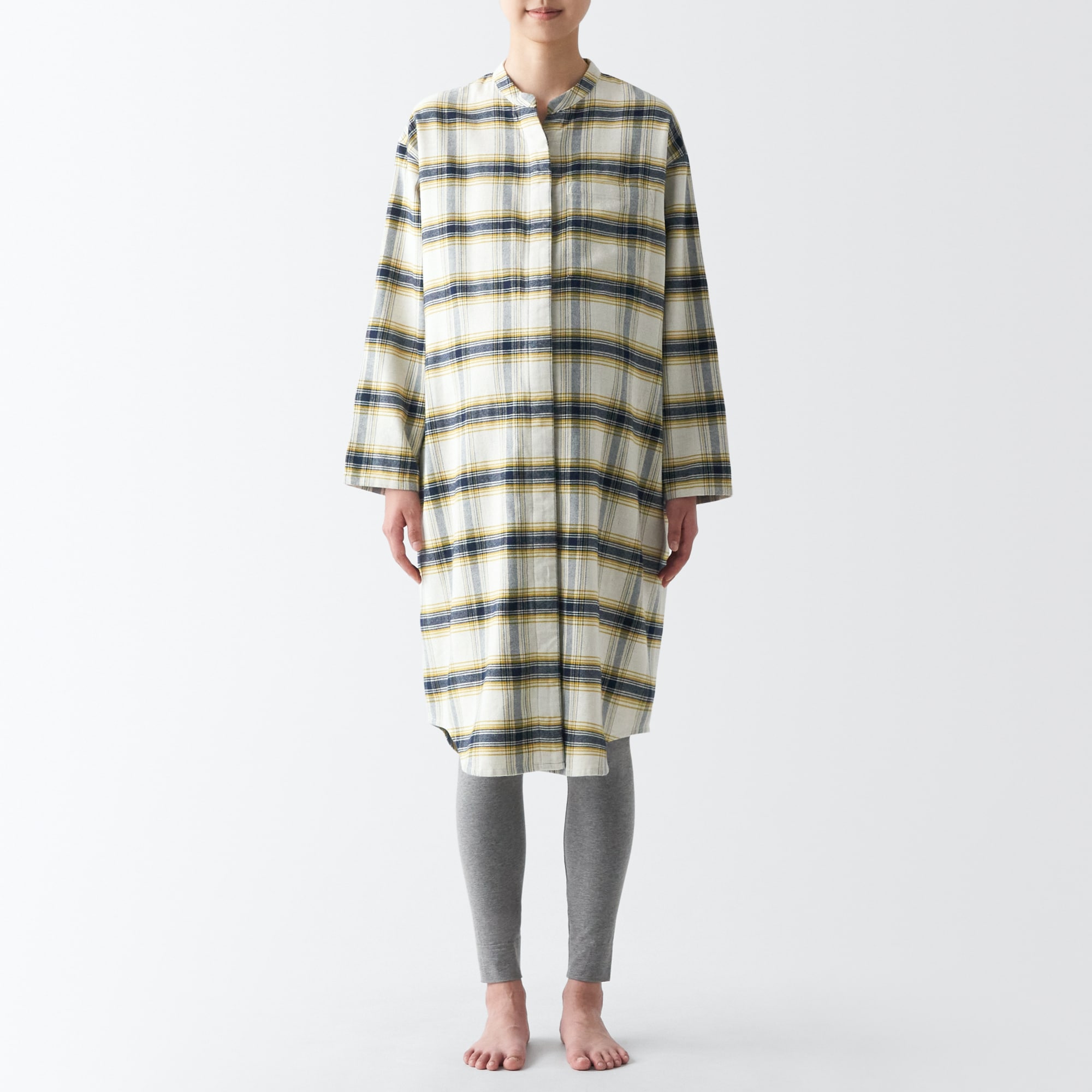 【両面起毛で温かい】脇に縫い目のない　フランネルパジャマ（マタニティ）