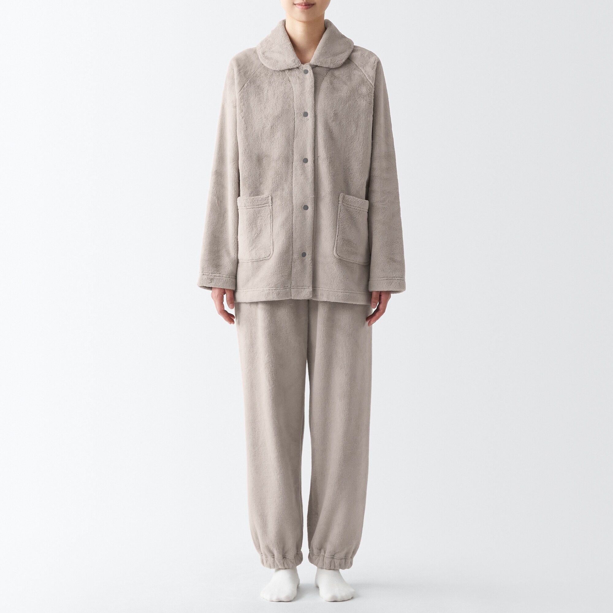 【毛布にくるまった温かさ】静電気が起きにくい　着る毛布　パジャマ（新仕様・ポケット付）