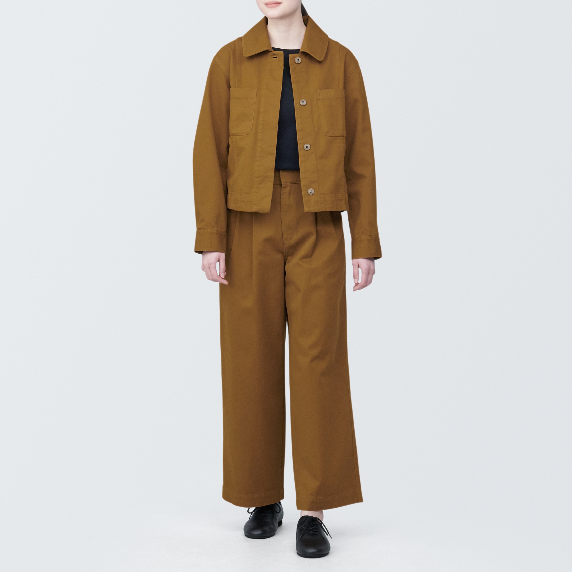 婦人　木の実から作ったカポック混タックワイドパンツ