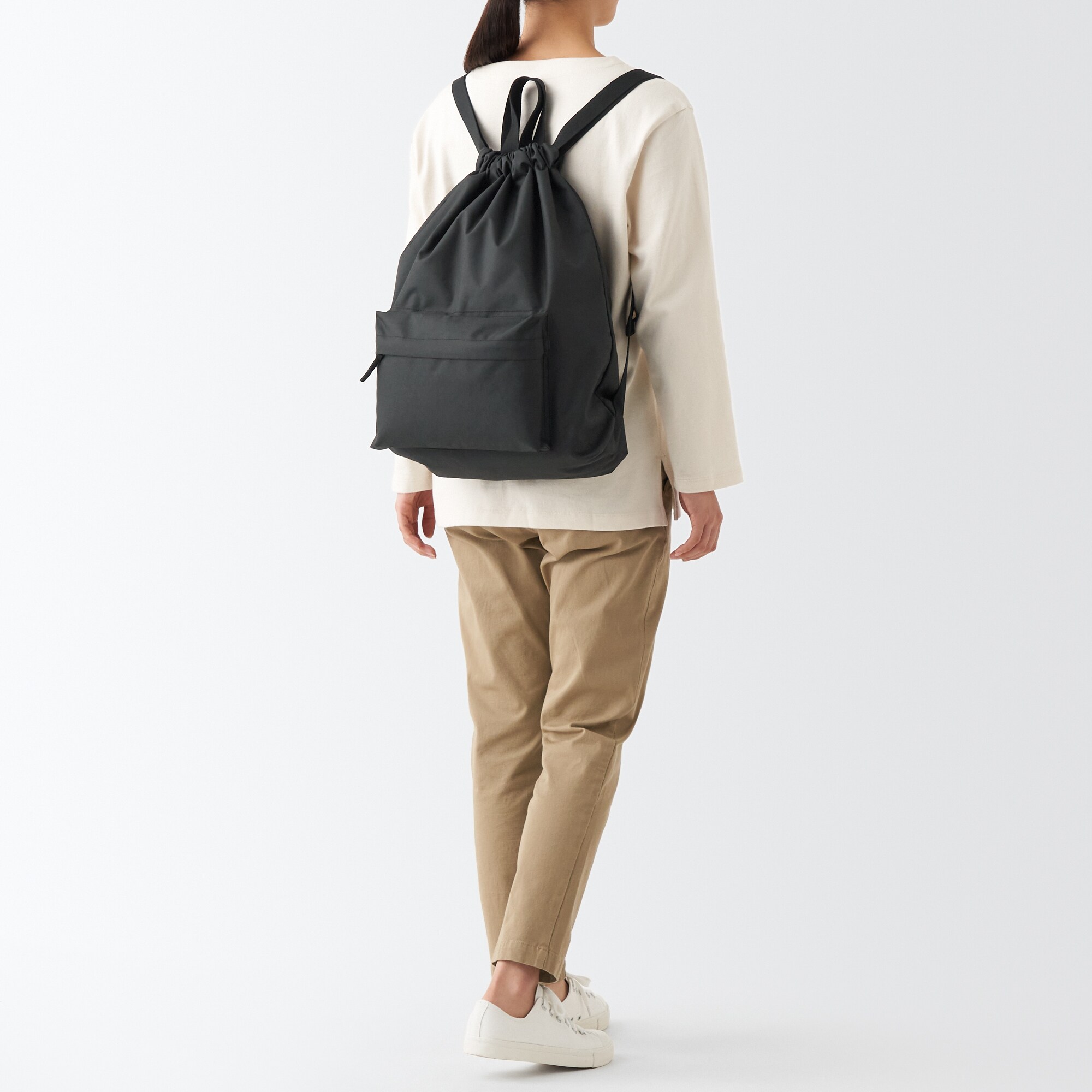 トートにもなる　巾着リュックサック