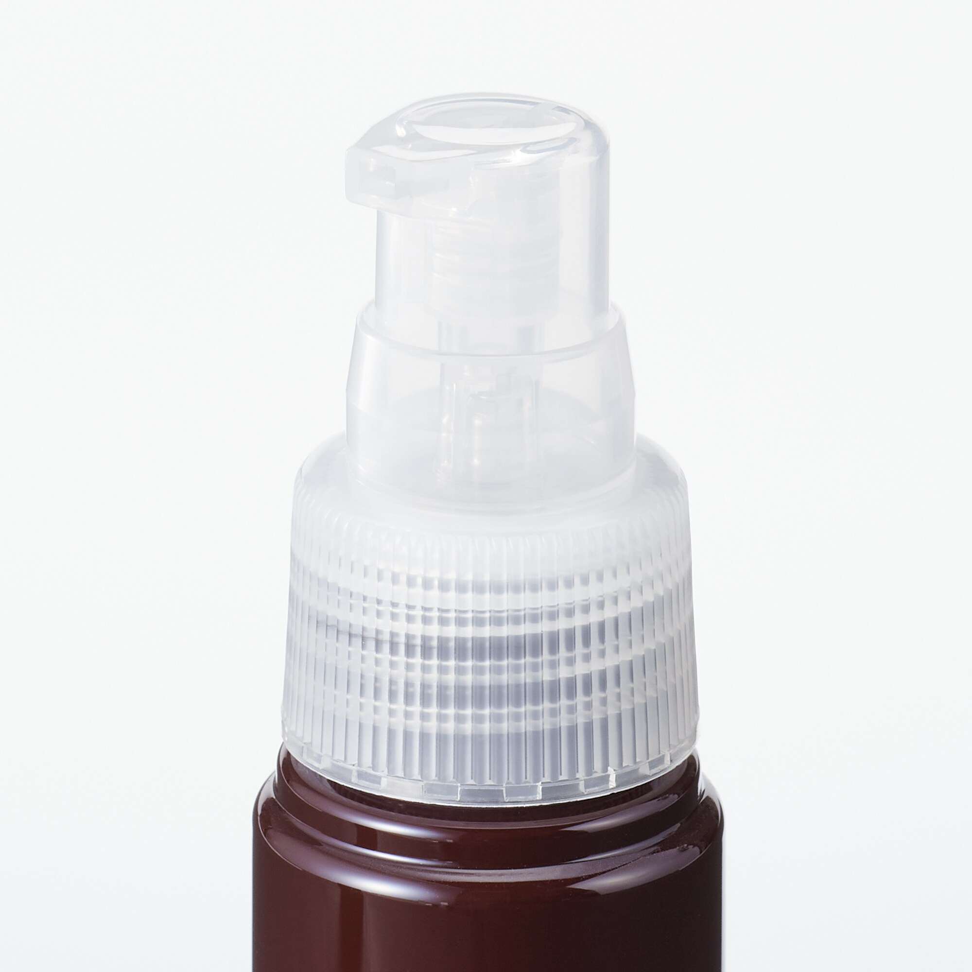 エイジングケア薬用美白美容液　５０ｍＬ