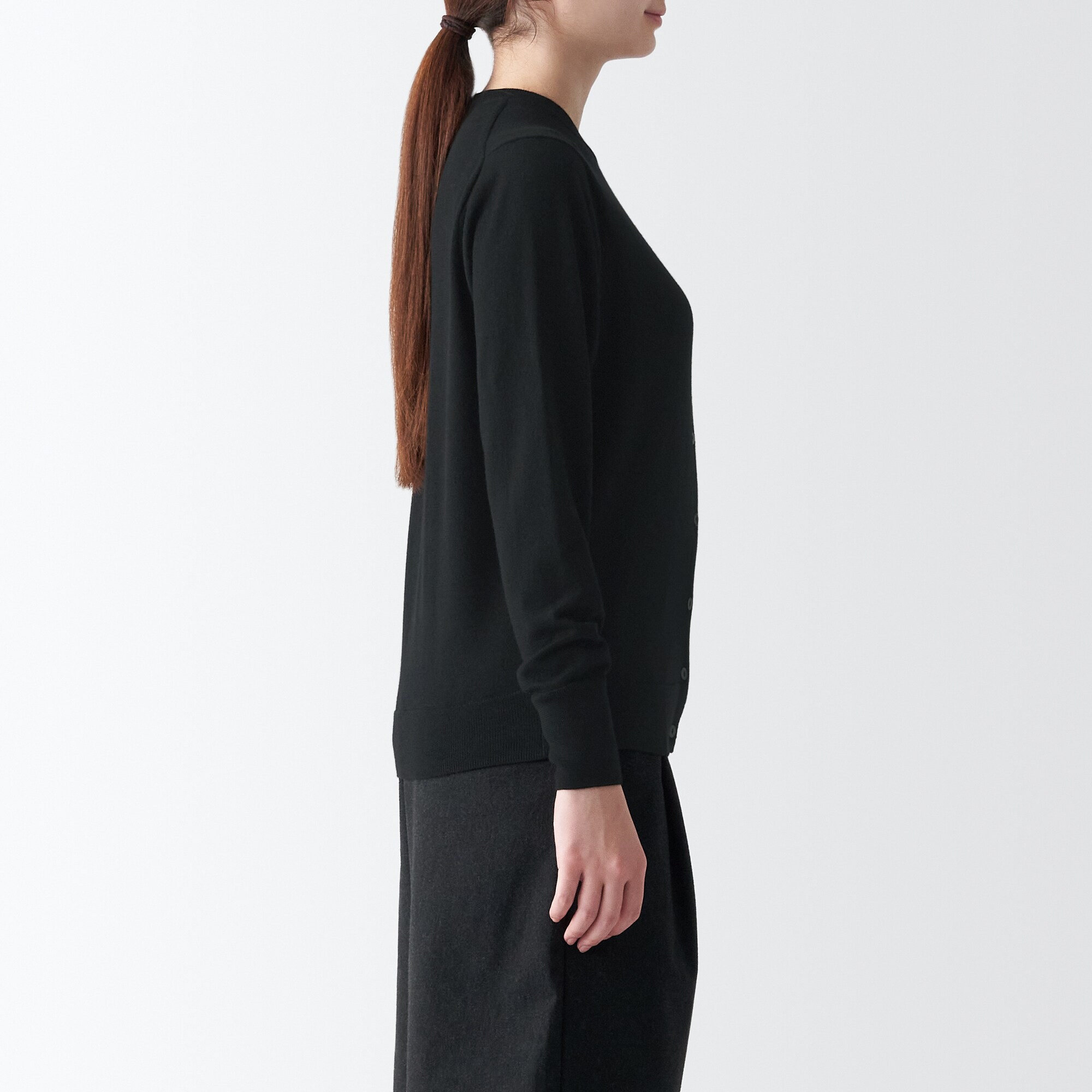 洗えるウールハイゲージクルーネックカーディガン