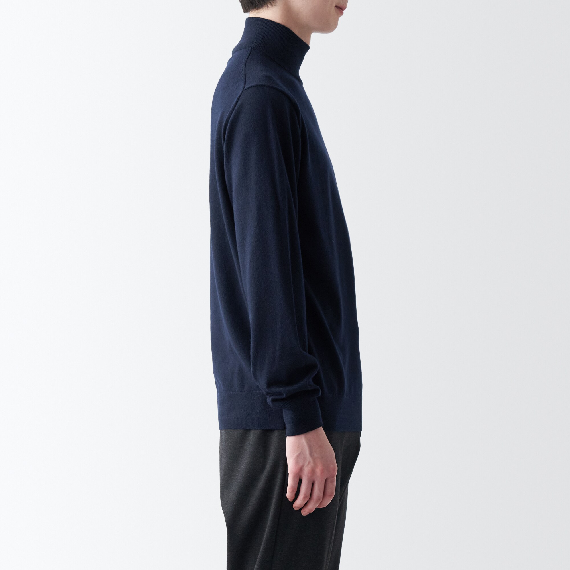 洗えるウールハイゲージハイネックセーター