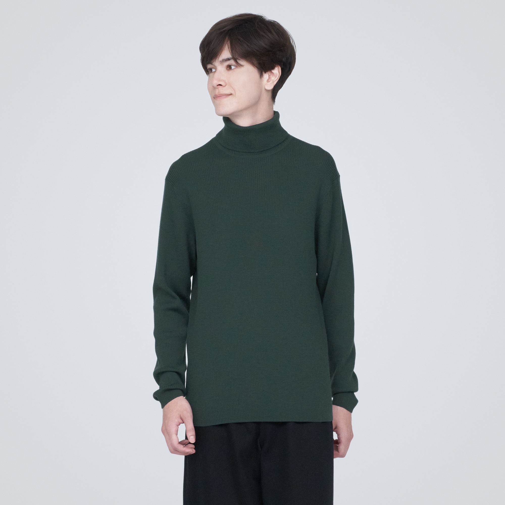 洗えるウールリブタートルネックセーター