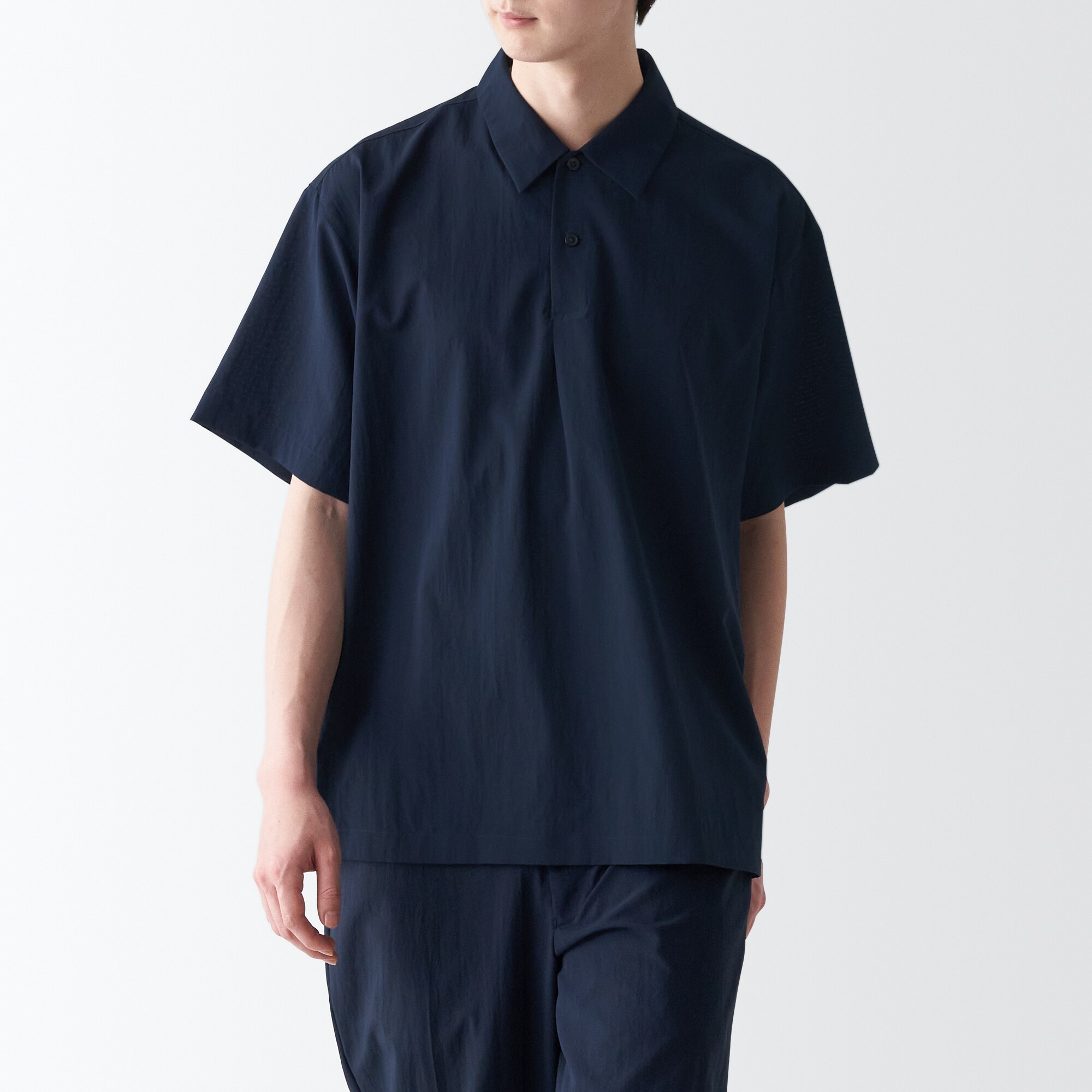 風を通すストレッチポロシャツ