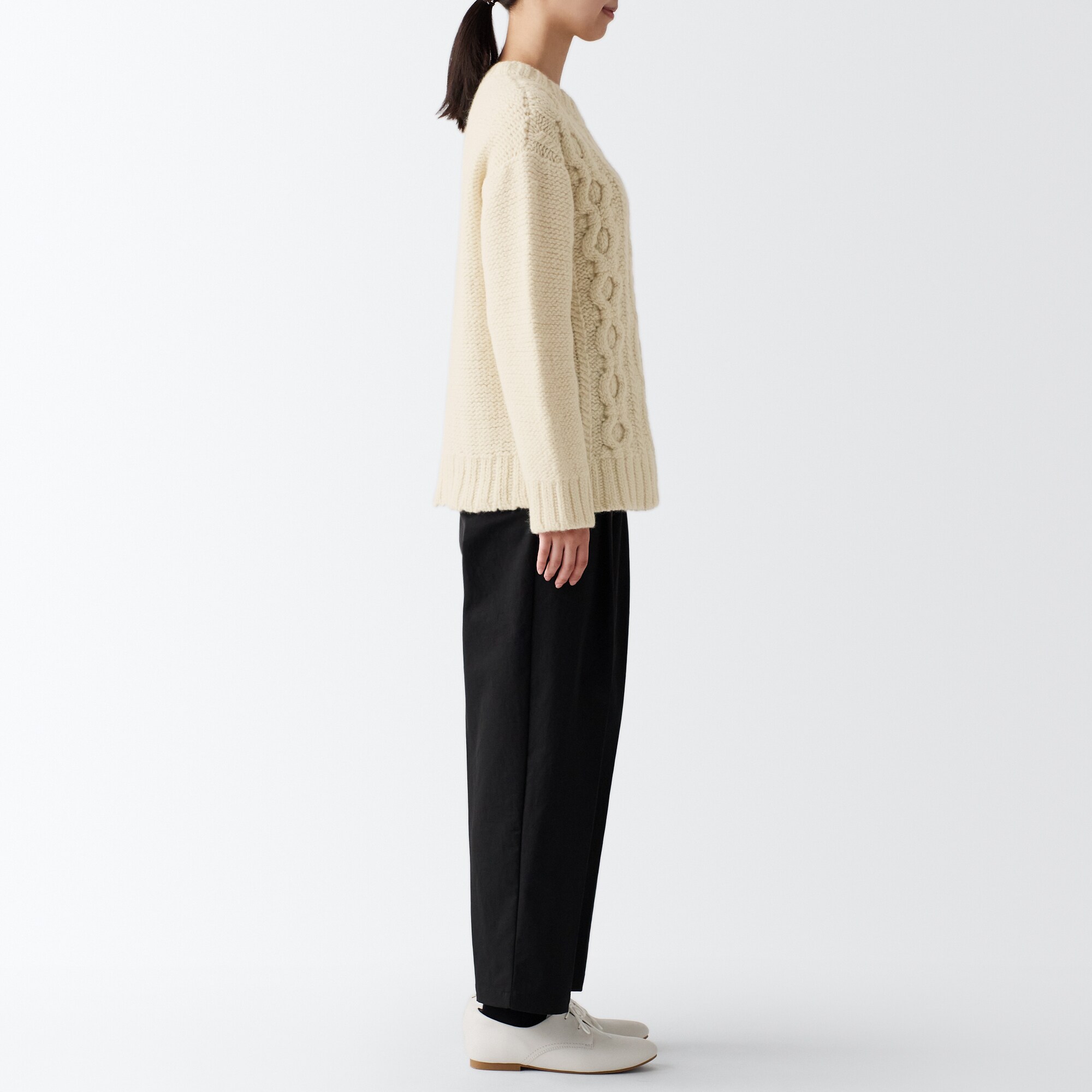 手編みニットアラン柄セーター