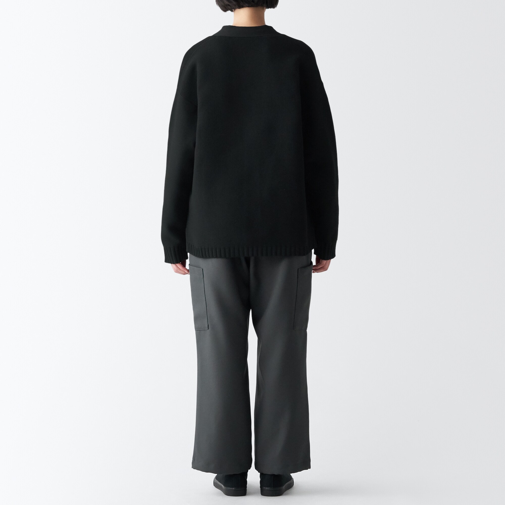 あたたかくて洗えるＶネックカーディガン