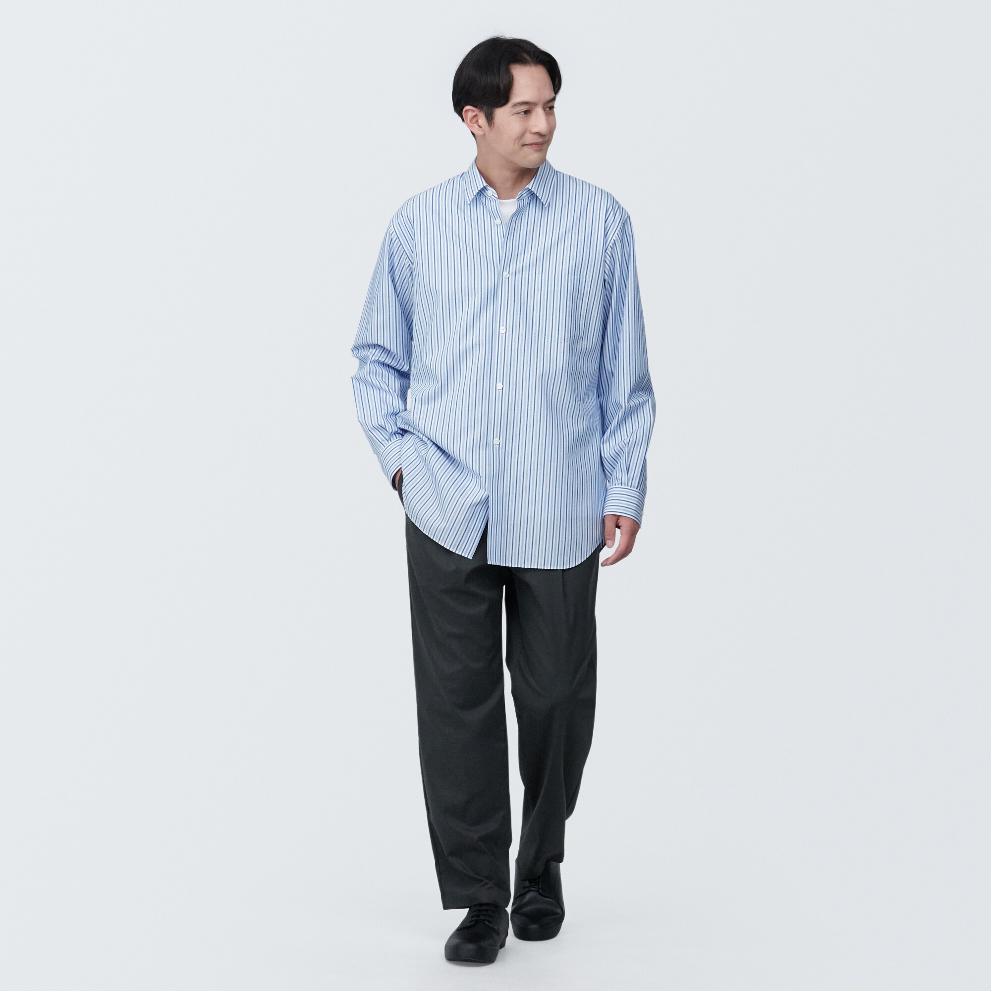 紳士　ノンアイロンリラックスフィット長袖シャツ