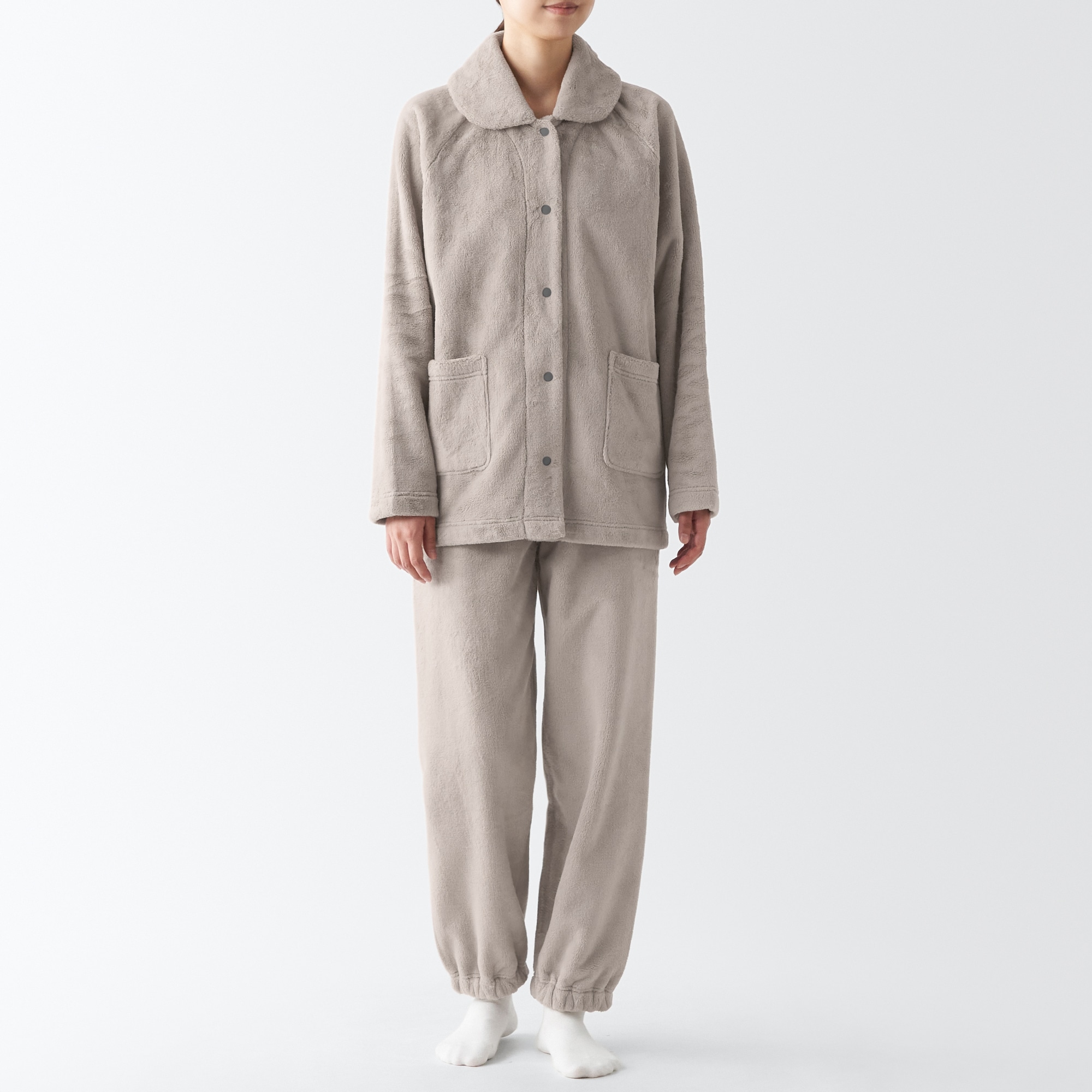 【毛布にくるまった温かさ】静電気が起きにくい　着る毛布　パジャマ（新仕様・ポケット付）