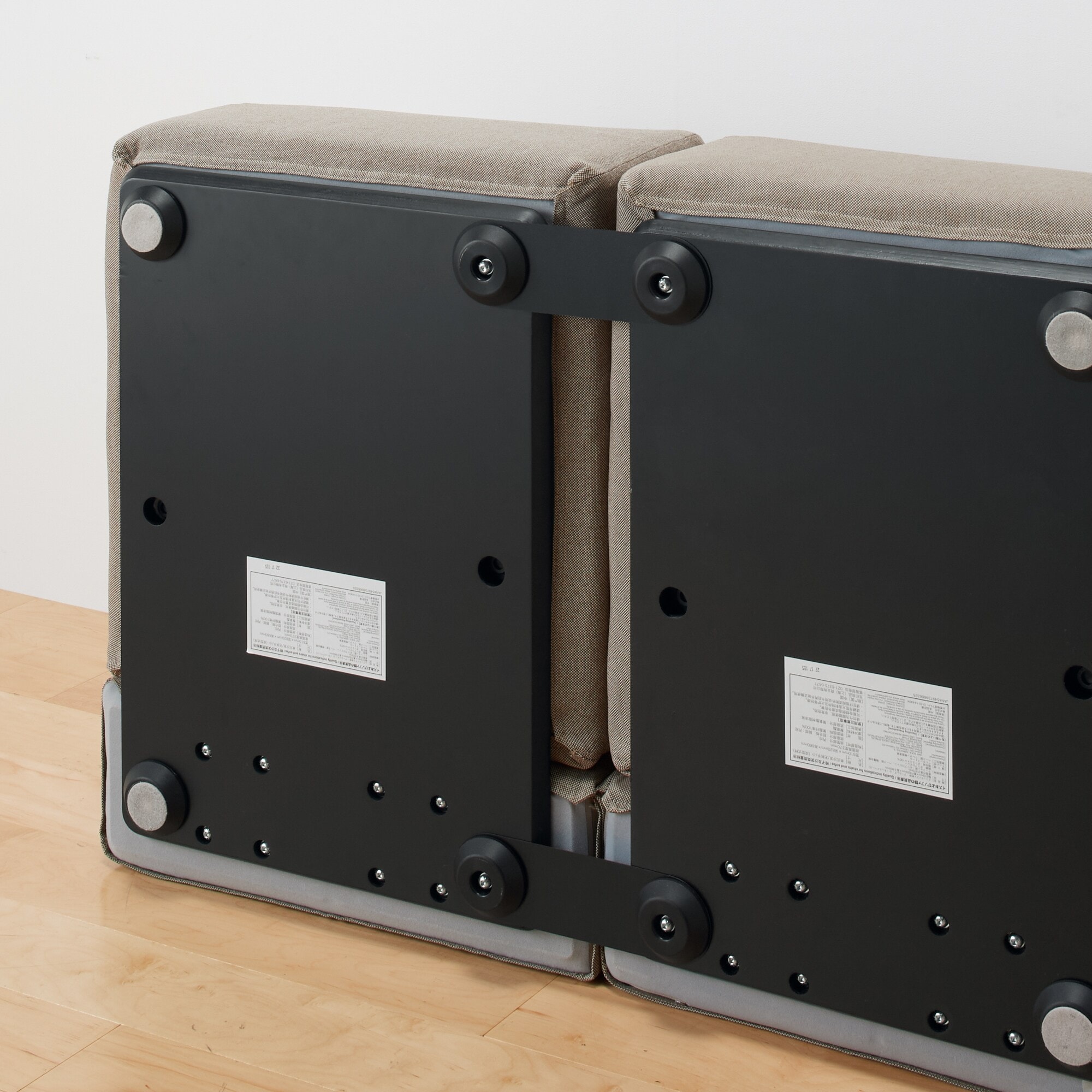 ユニットソファ本体連結パーツ　２個セット