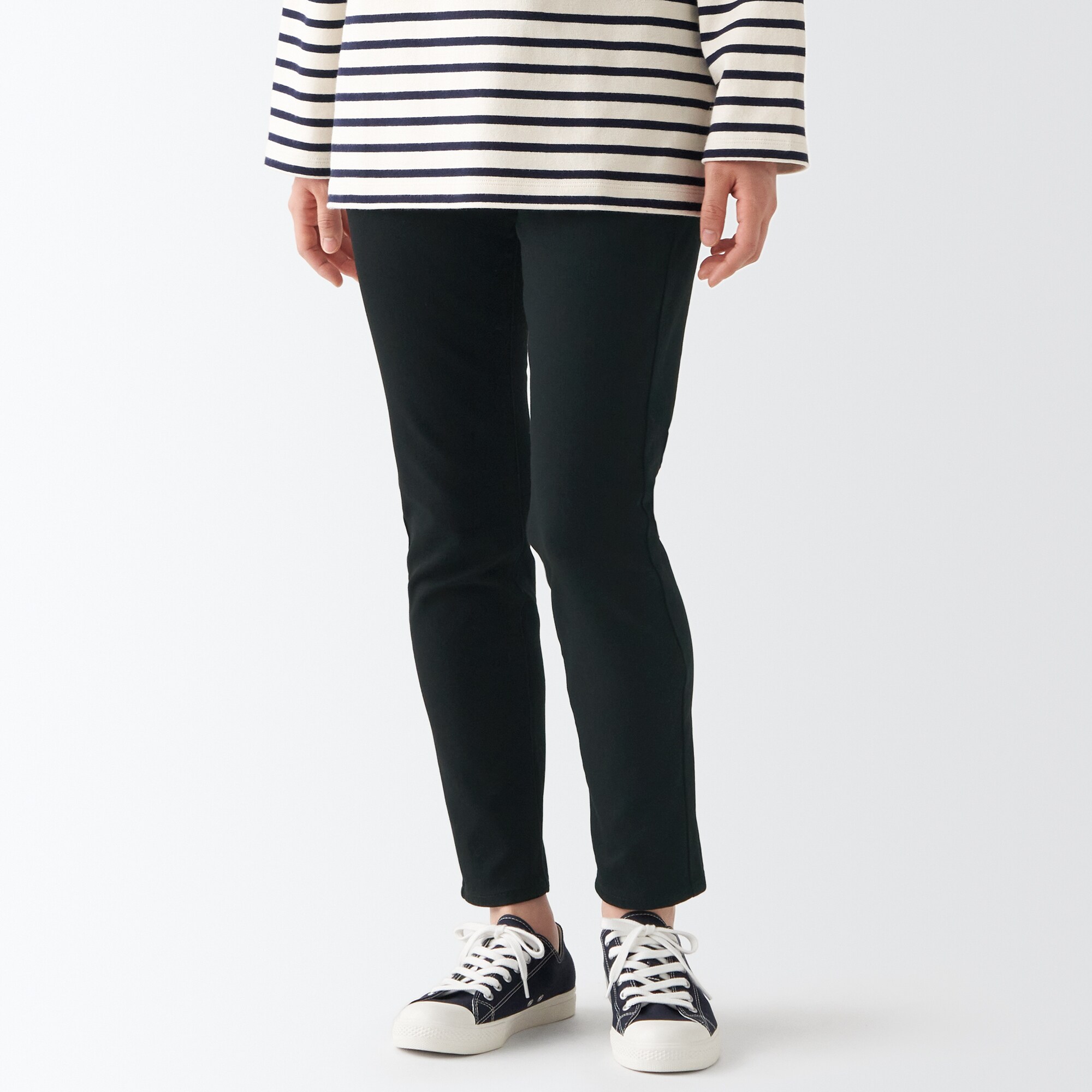 【スキニー】ストレッチデニムパンツ（股下７０ｃｍ）ディープブラック