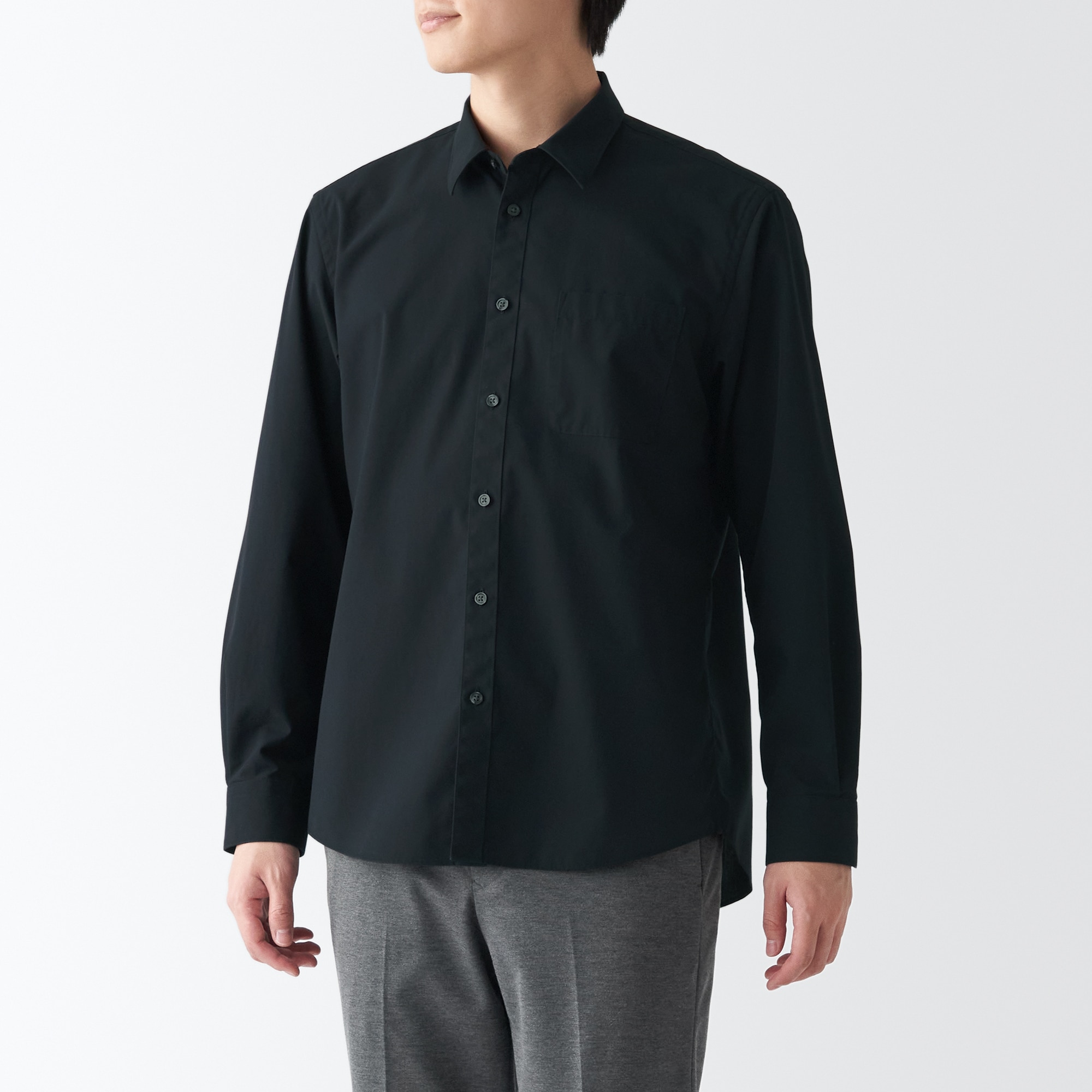 シワになりにくい長袖シャツ