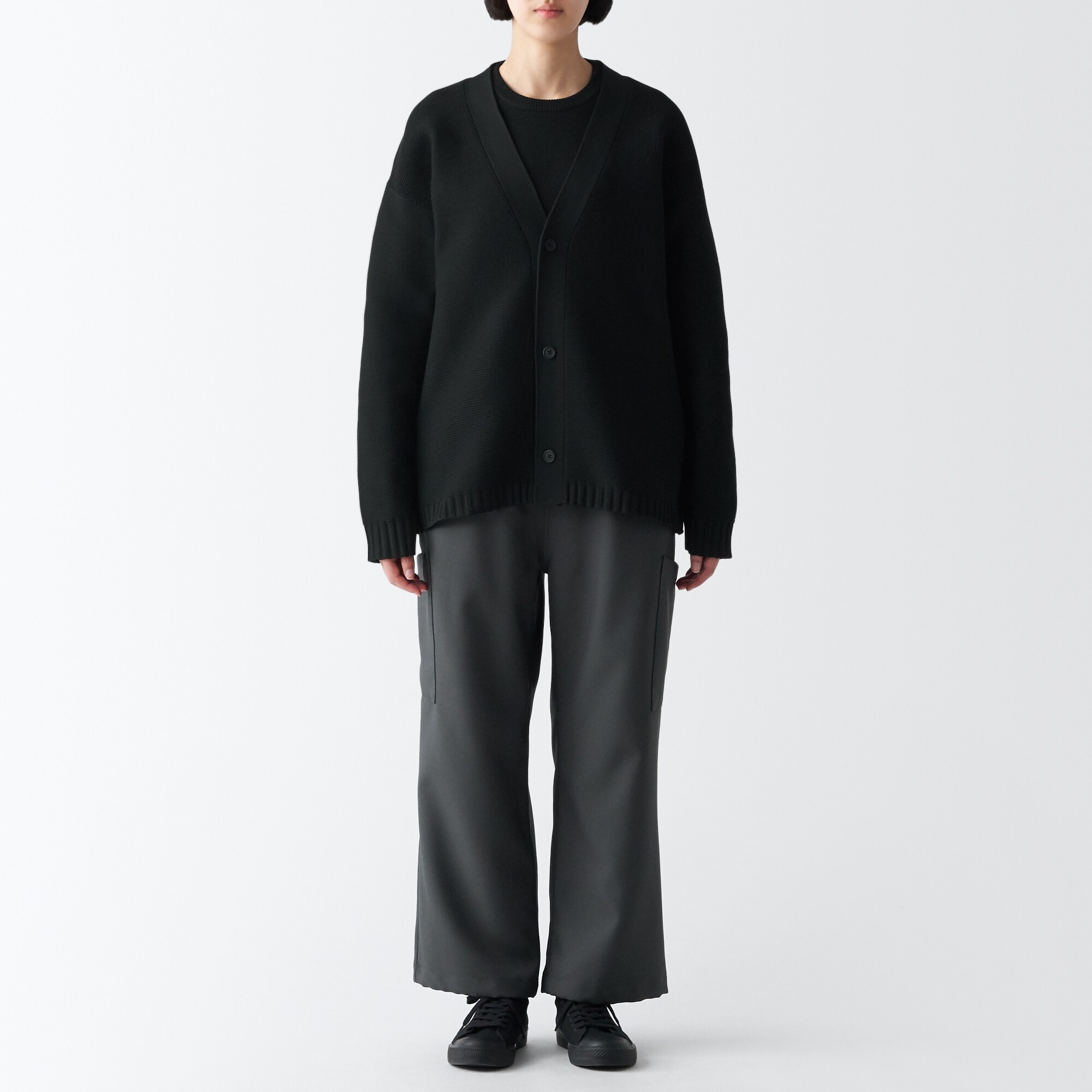 あたたかくて洗えるＶネックカーディガン