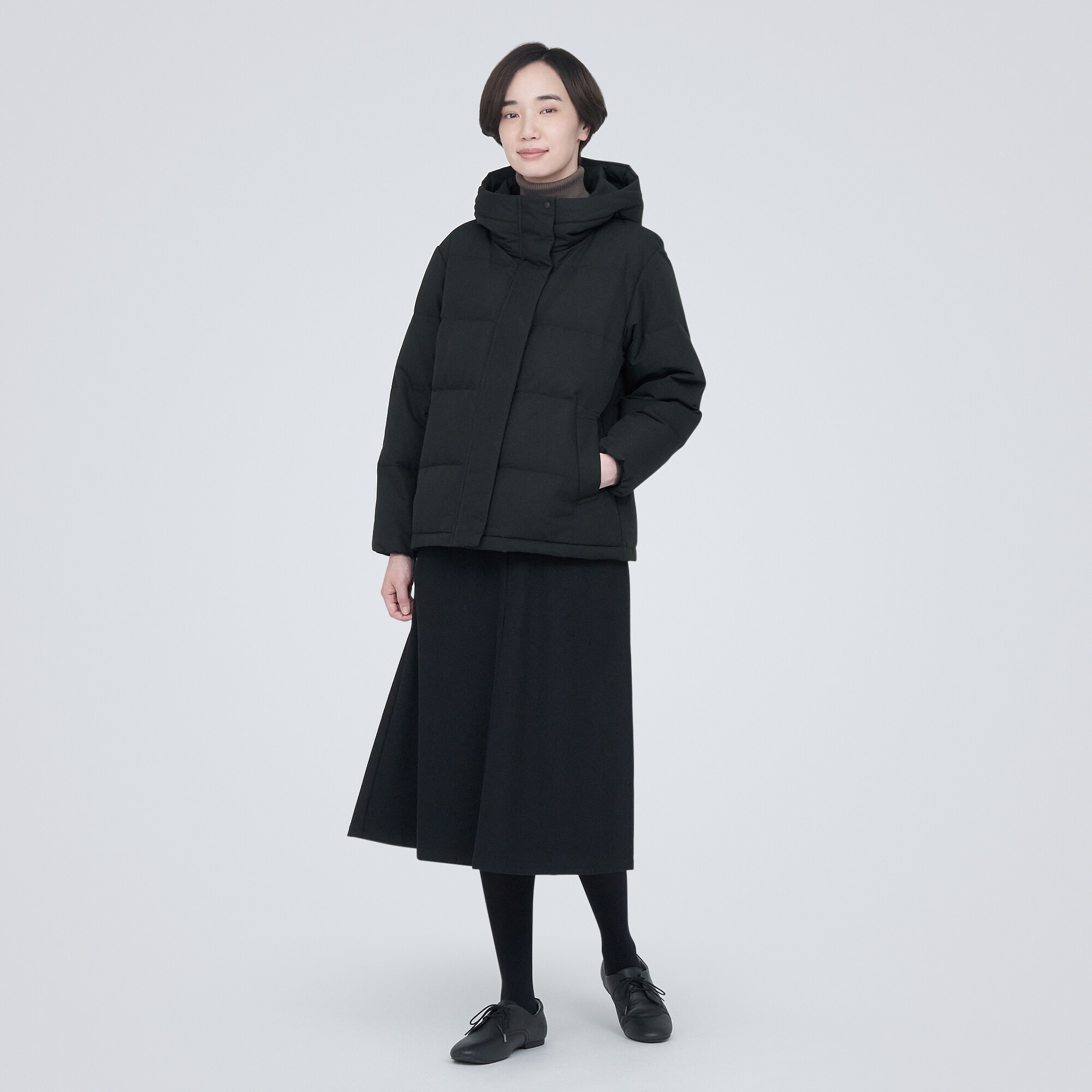 撥水フード付きダウンジャケット