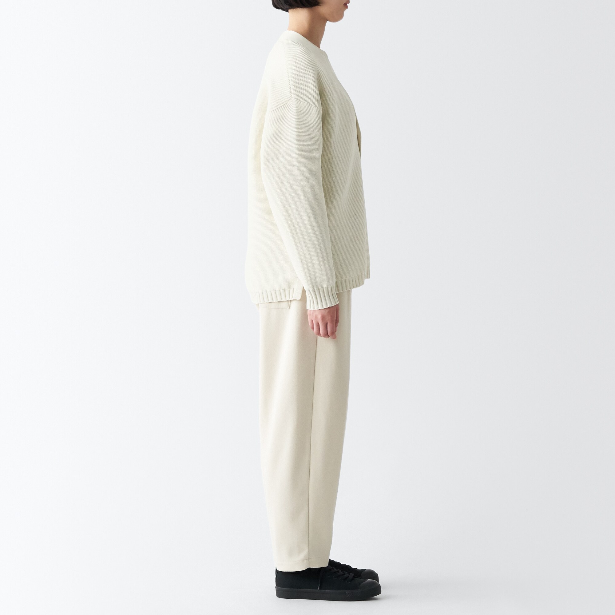 あたたかくて洗えるＶネックカーディガン